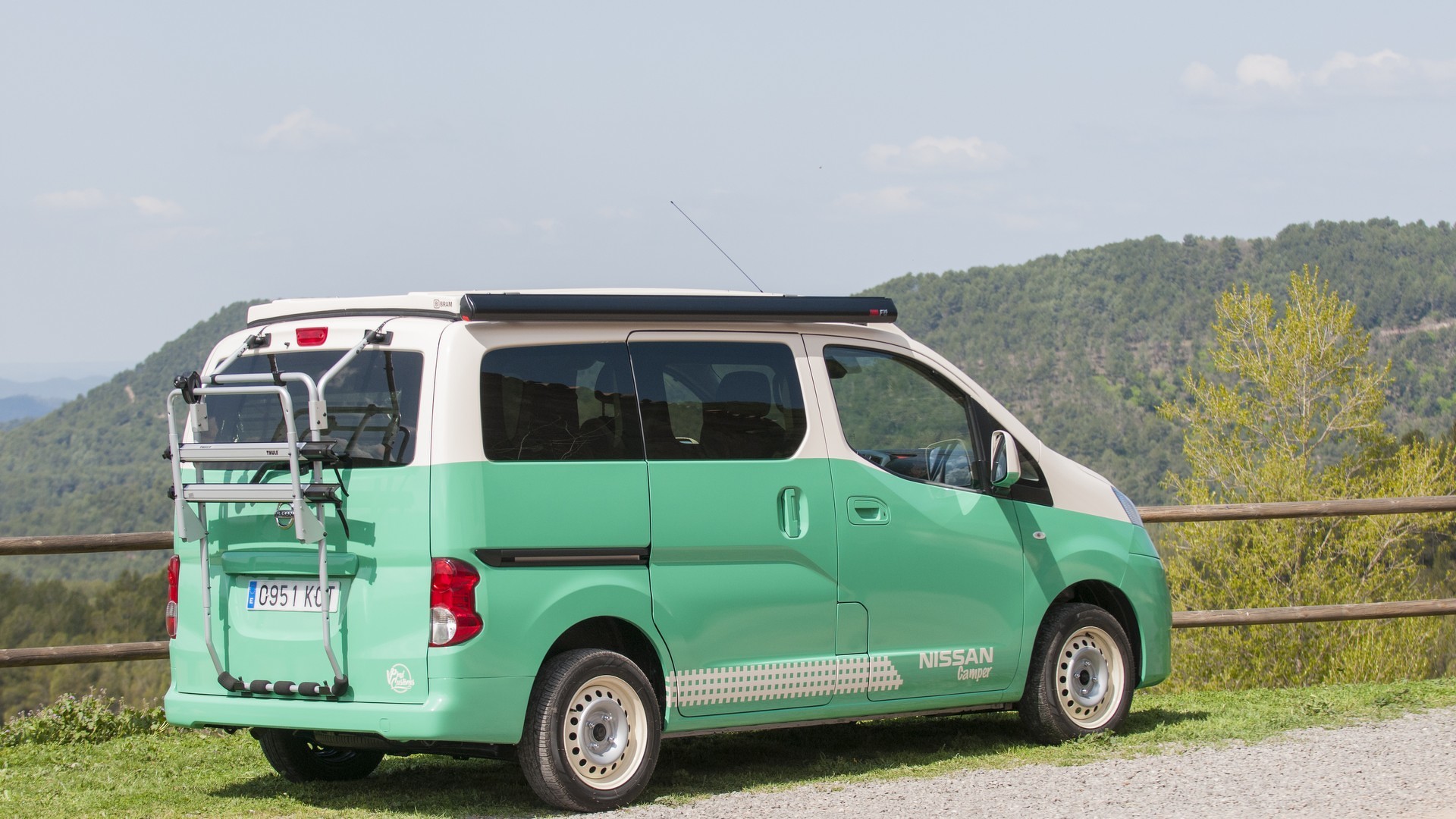 Η Nissan παρουσιάζει τα NV300 και e-NV200 camper van - Autoblog.gr