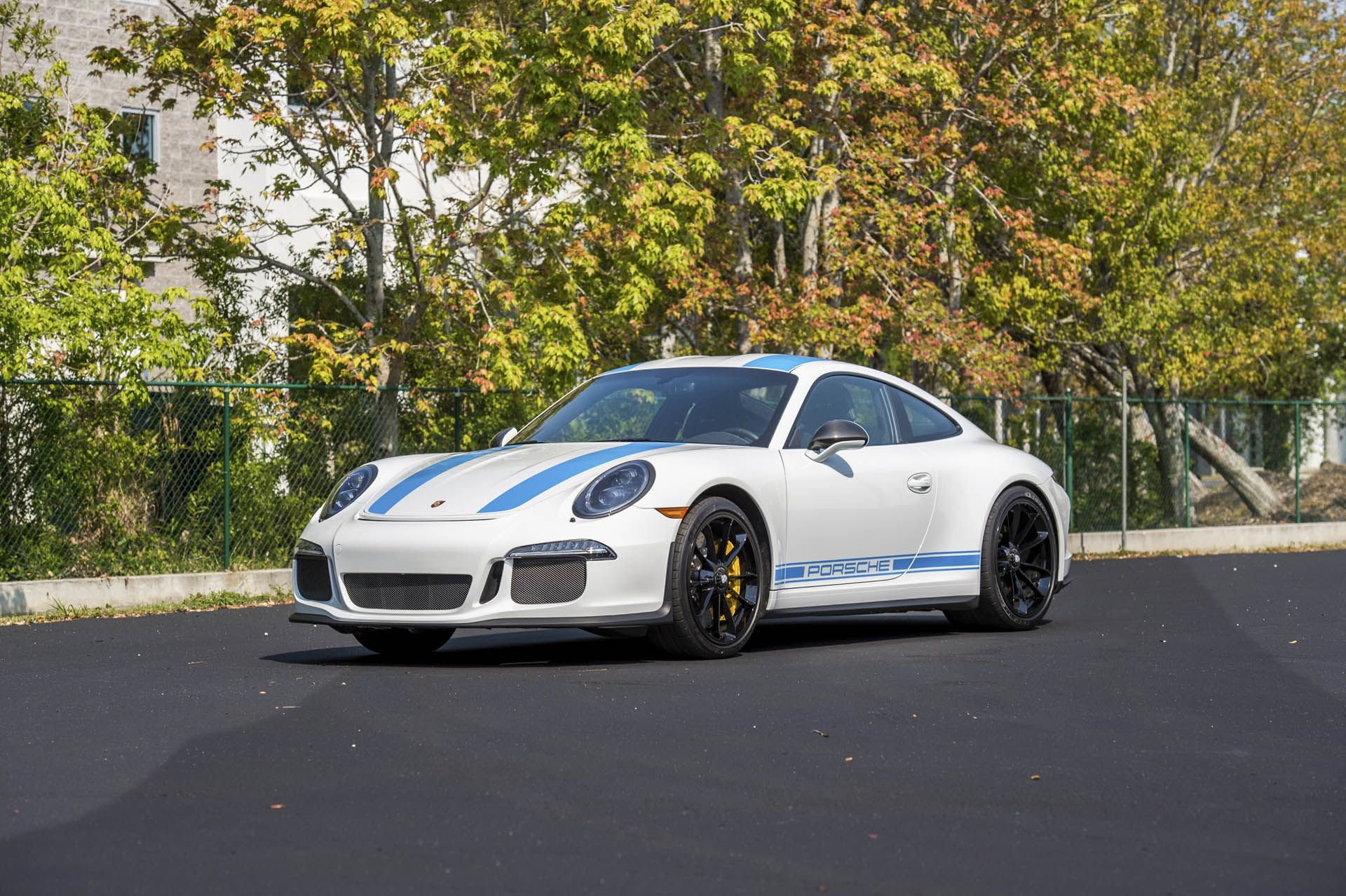 Porsche_911_R_for_sale_0000