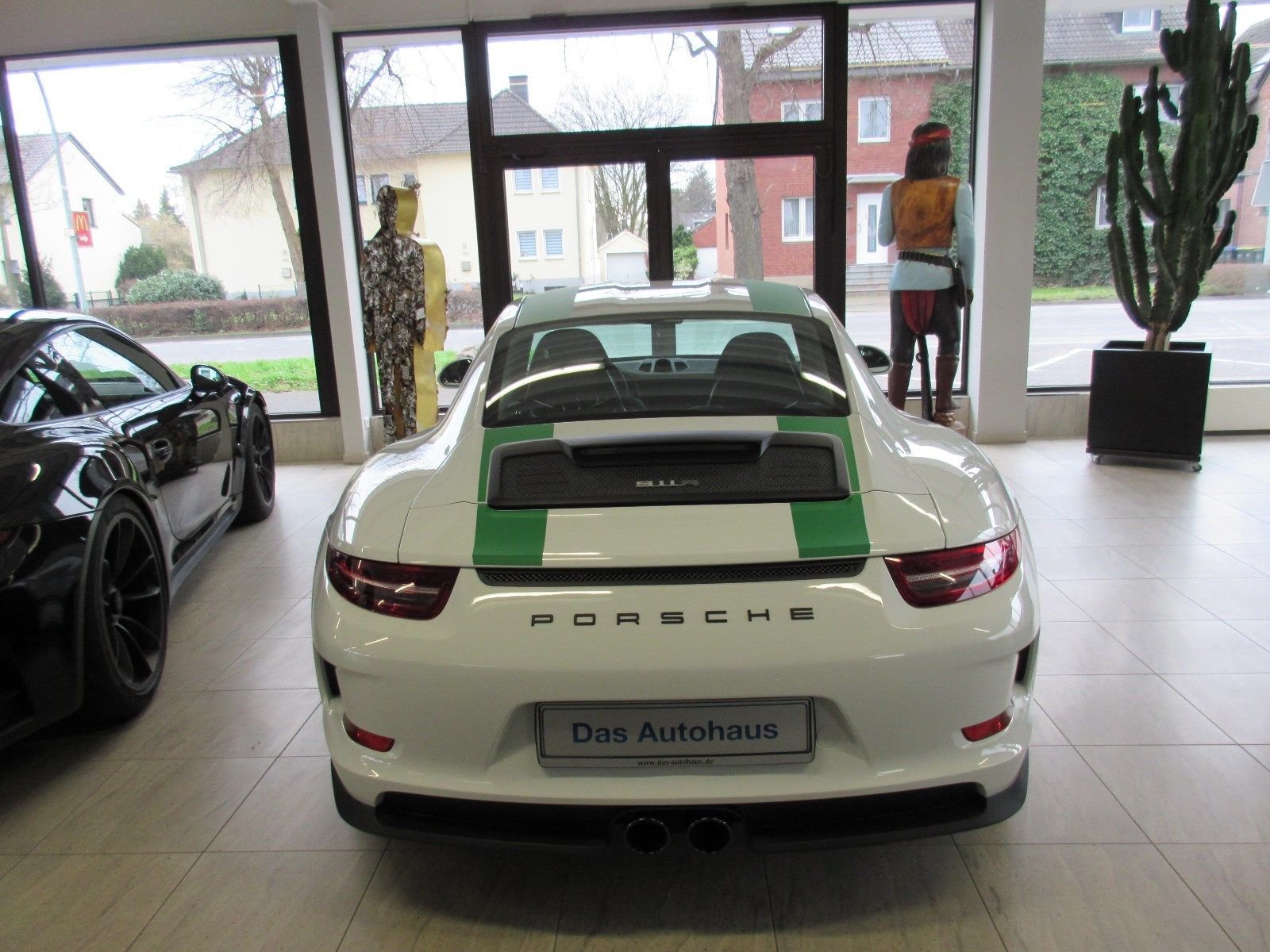 Porsche_911_R_for_sale_0033