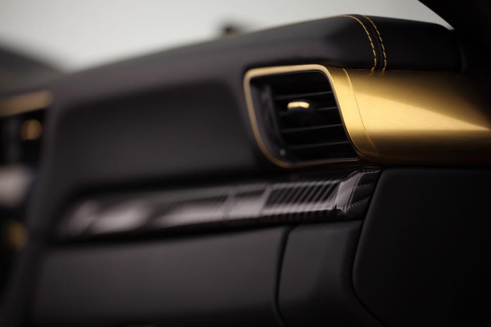 Porsche_911_ Stinger_GTR_Carbon_Edition_by_ TopCar_0024