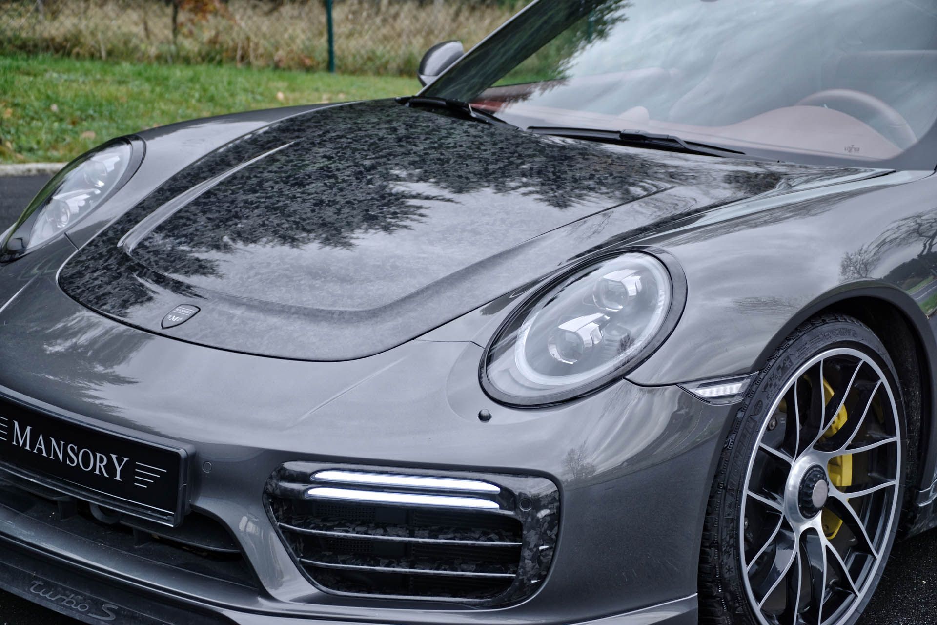 Porsche_911_Turb0_by_Mansory_0002