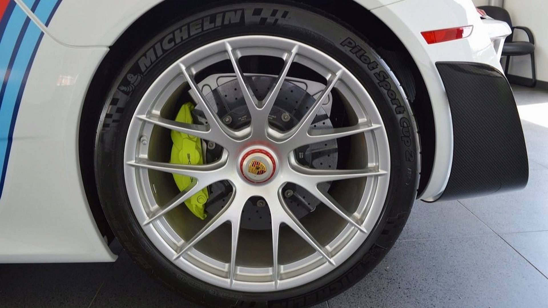 Porsche_918_Spyder_Weissach_For_Sale_0009