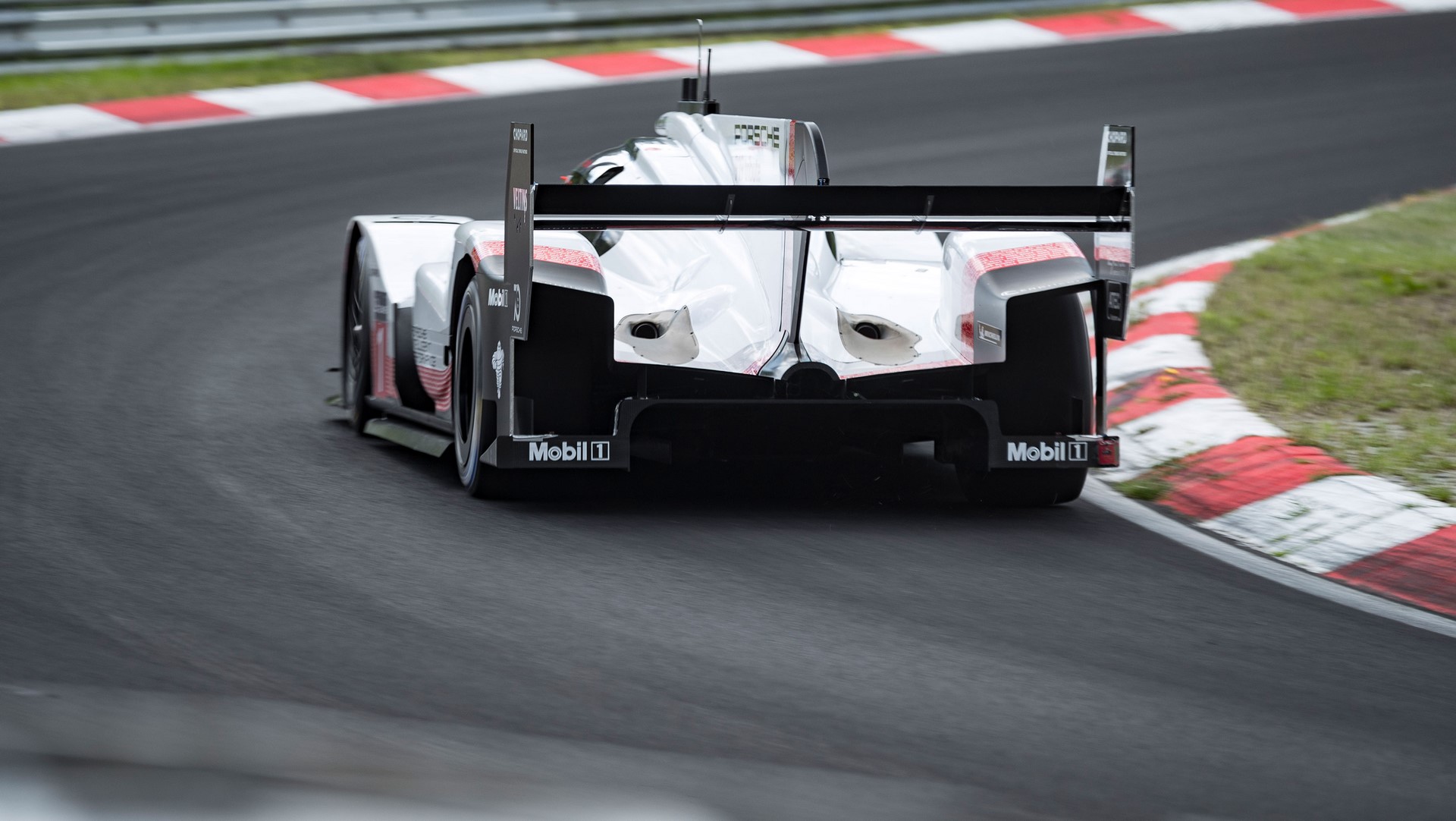 630604_919_hybrid_evo_nuerburgring_2018_porsche_ag