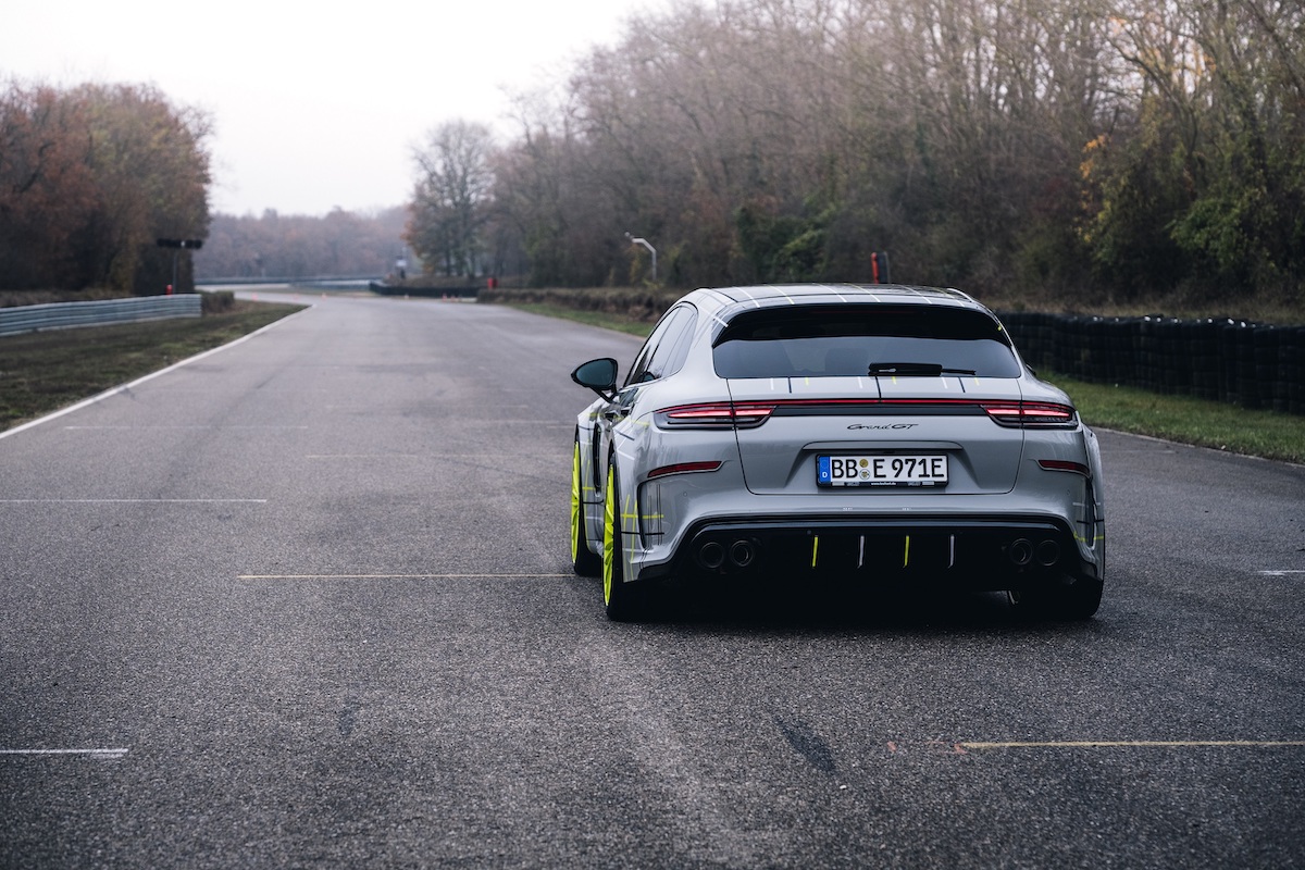 Porsche_Panamera_Turbo_S_E-Hybrid_Sport_Turismo_by_Techart_0000
