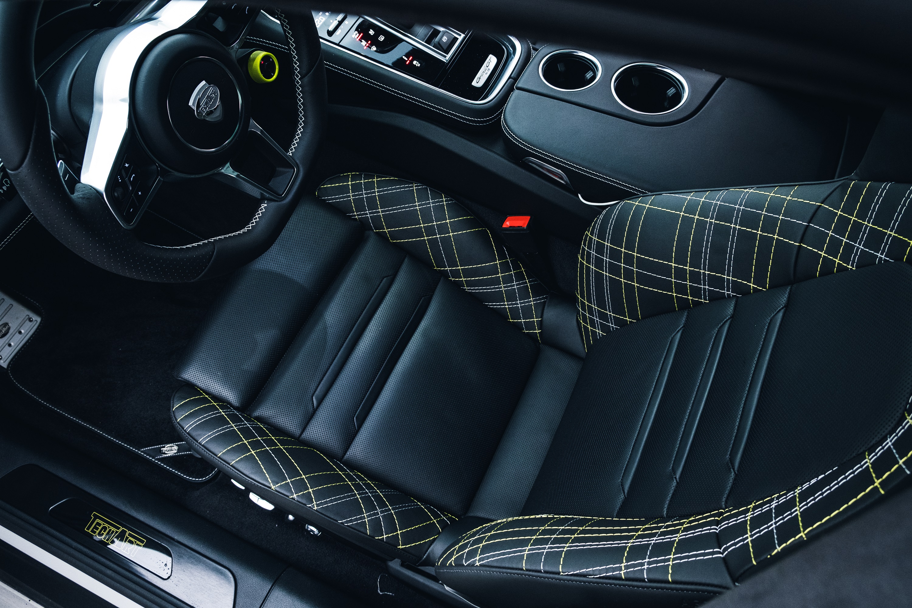 Porsche_Panamera_Turbo_S_E-Hybrid_Sport_Turismo_by_Techart_0014