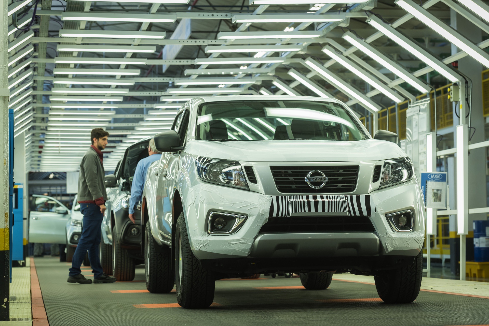Nissan begins production of Nissan Frontier in Cordoba, Argentin