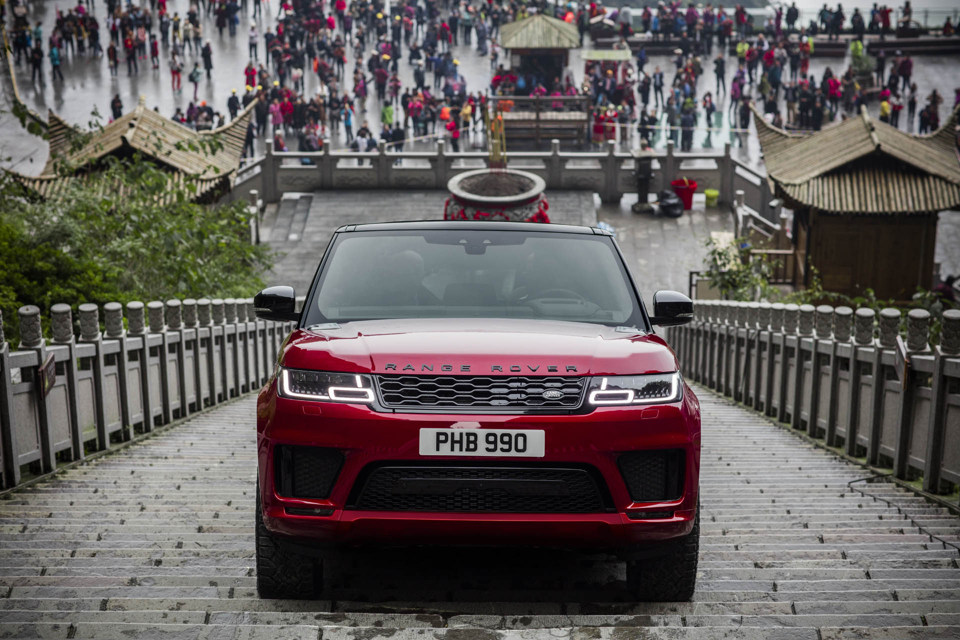 Range_Rover_Sport_PHEV_Dragon_Challenge_02