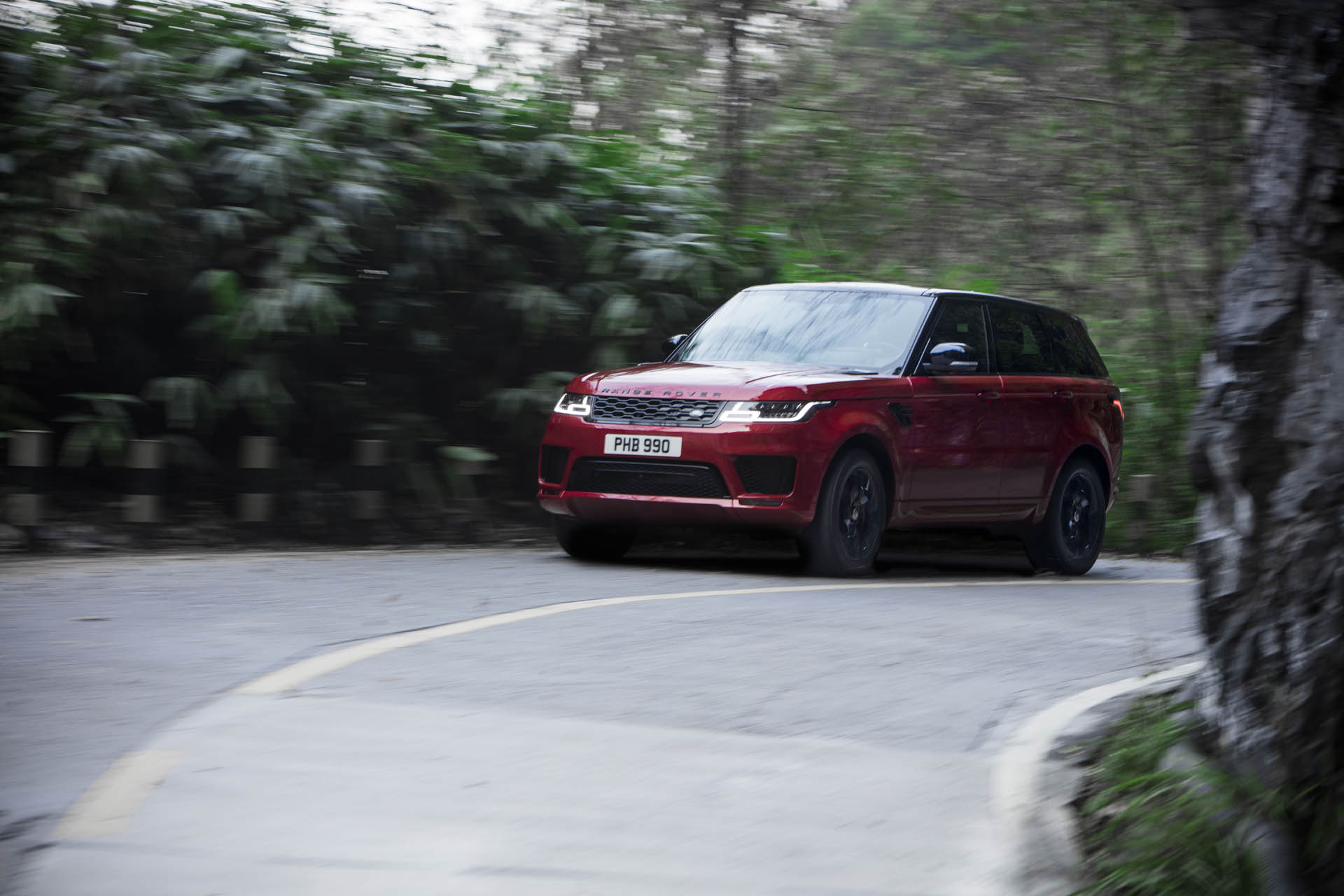 Range_Rover_Sport_PHEV_Dragon_Challenge_15