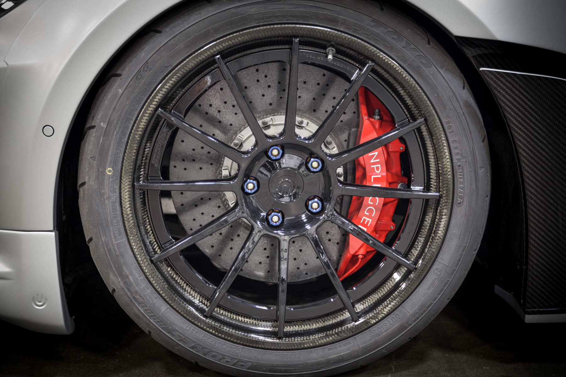 Tesla_Model_S_by_Unplugged_Performance_0010