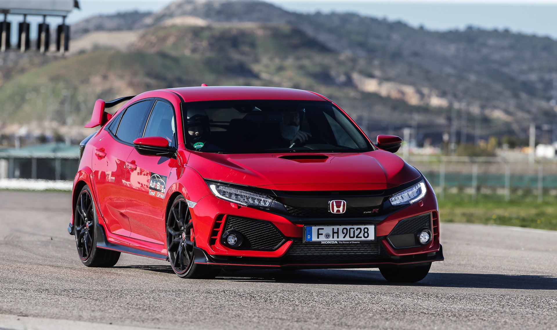 Track_Test_Honda_Civic_Type_R_012