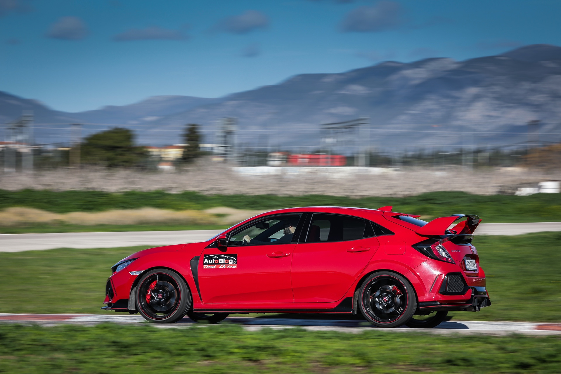 Track_Test_Honda_Civic_Type_R_016