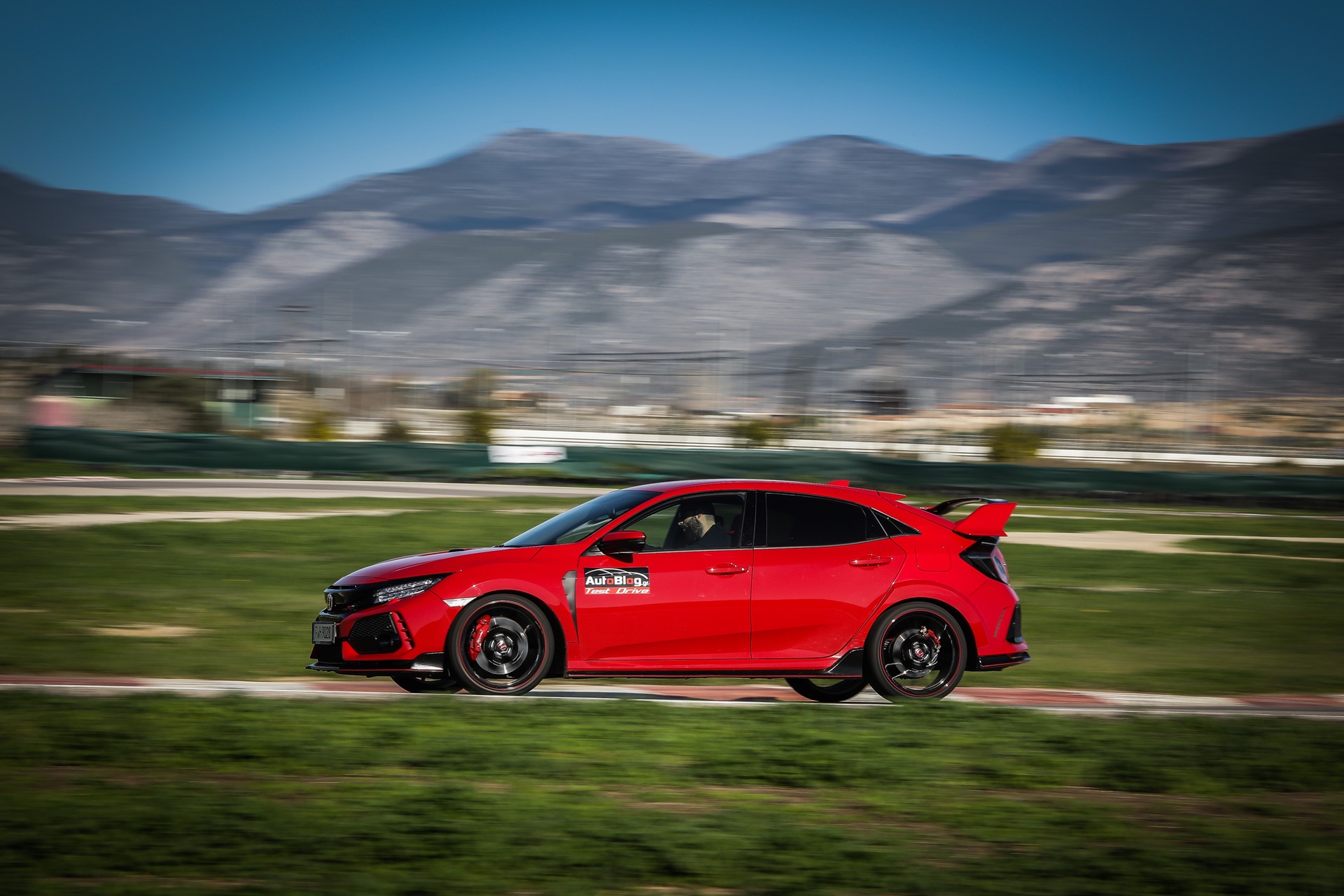 Track_Test_Honda_Civic_Type_R_017