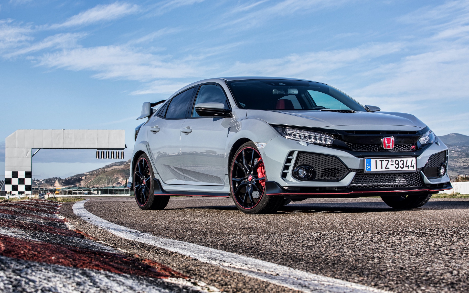 Track_Test_Honda_Civic_Type_R_025