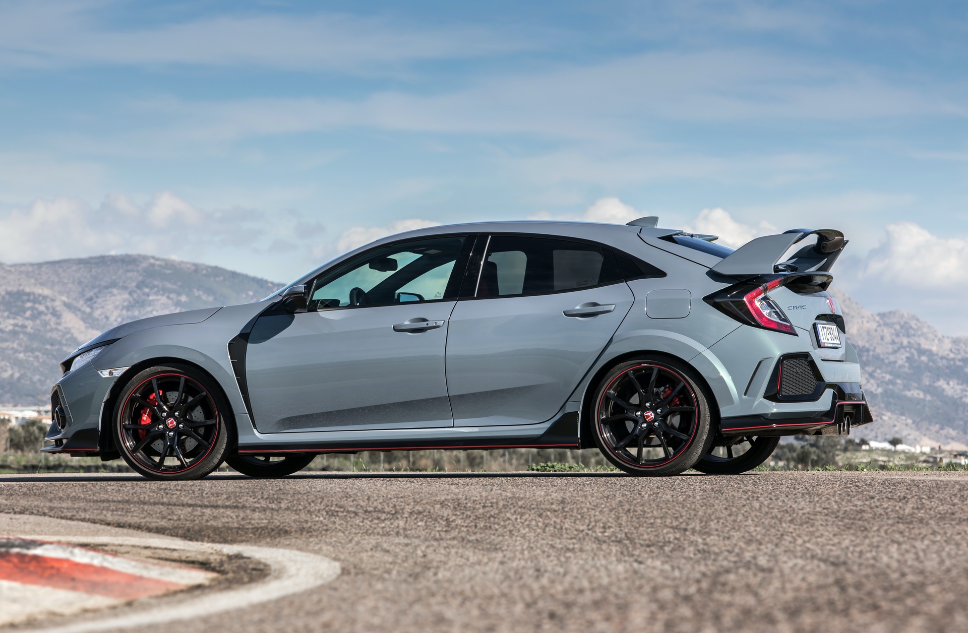 Track_Test_Honda_Civic_Type_R_047