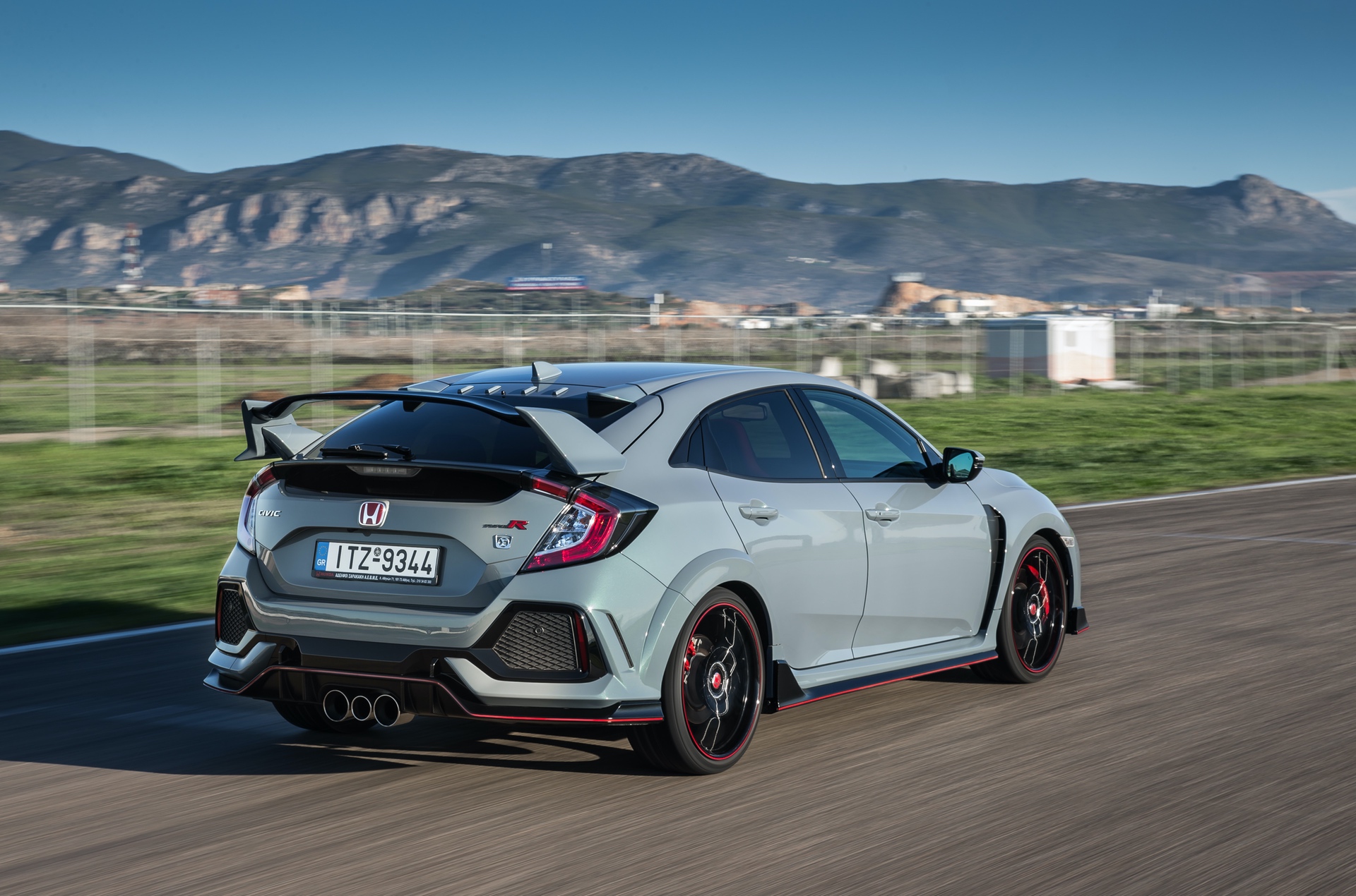 Track_Test_Honda_Civic_Type_R_052