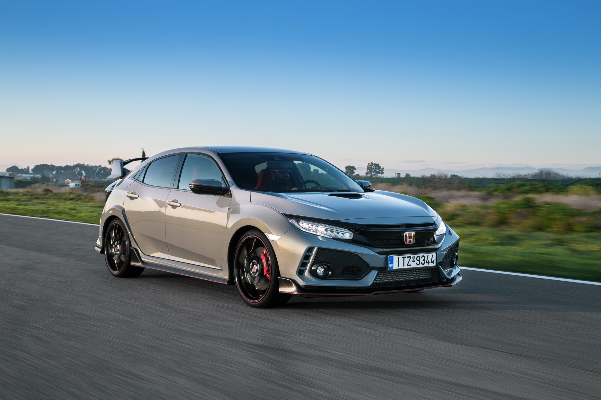 Track_Test_Honda_Civic_Type_R_053