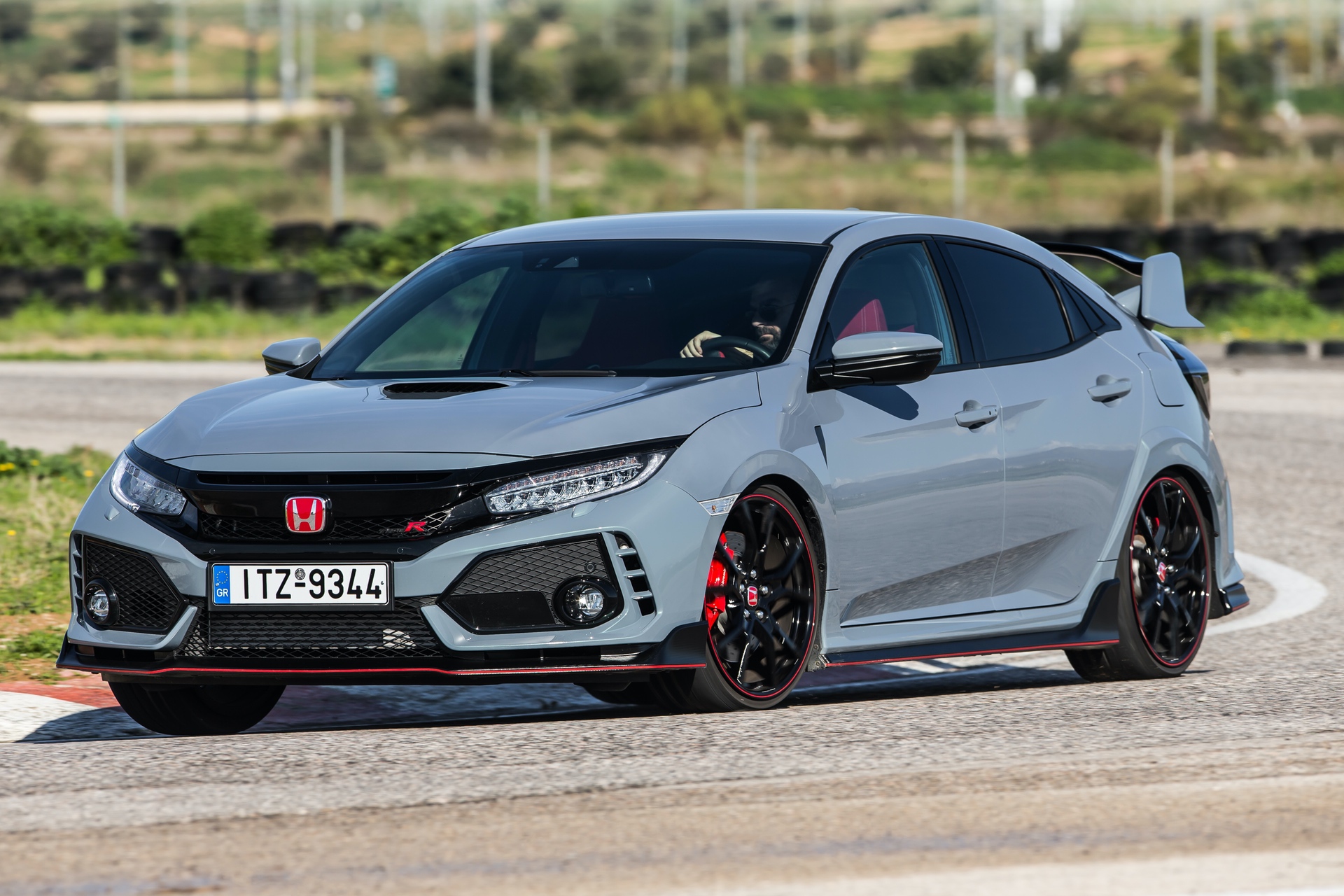 Track_Test_Honda_Civic_Type_R_061