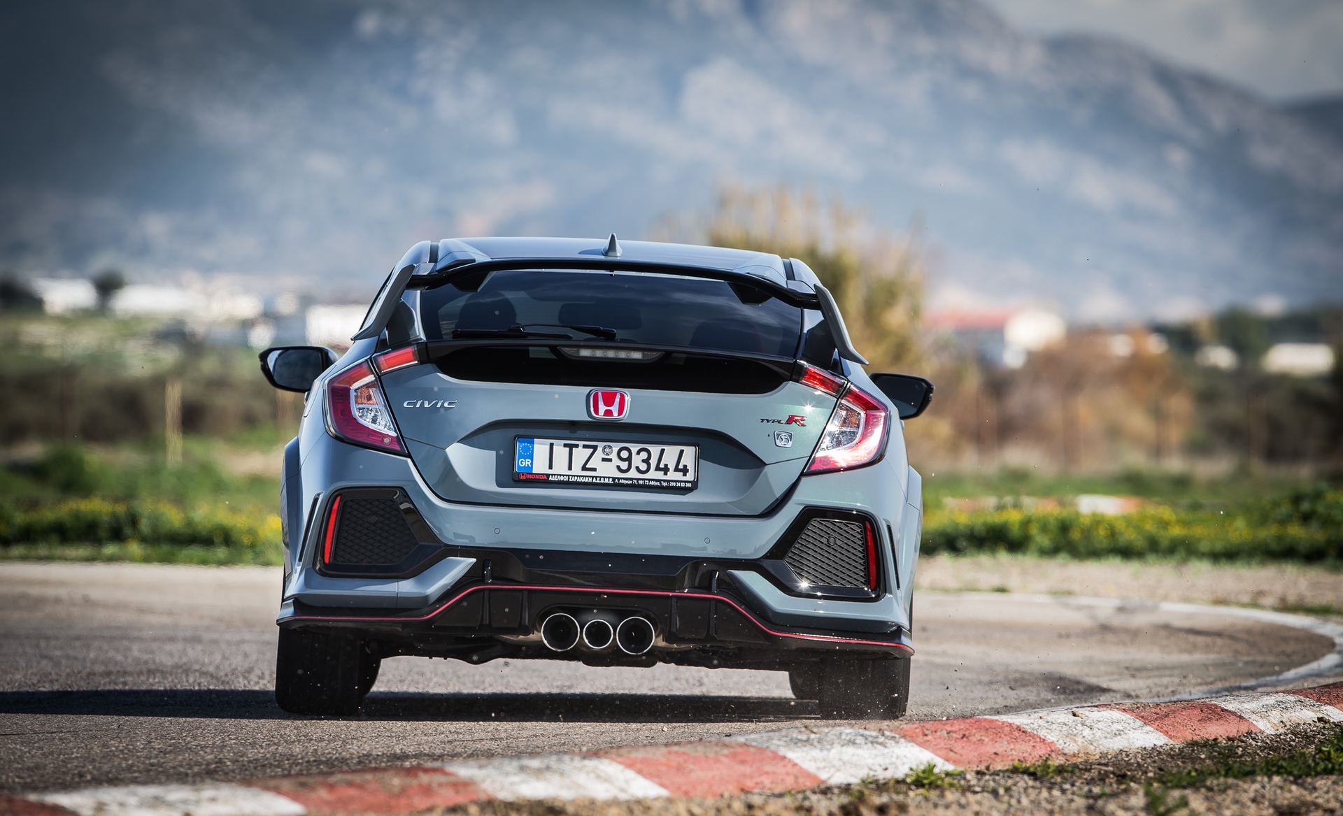 Track_Test_Honda_Civic_Type_R_064