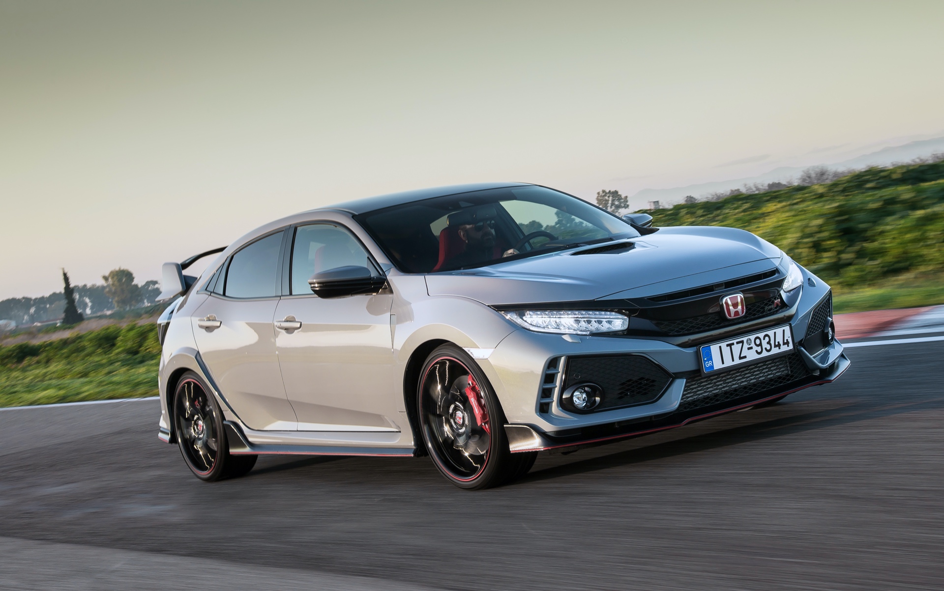 Track_Test_Honda_Civic_Type_R_065