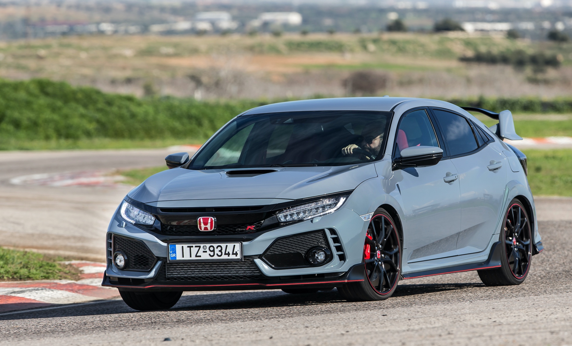 Track_Test_Honda_Civic_Type_R_068