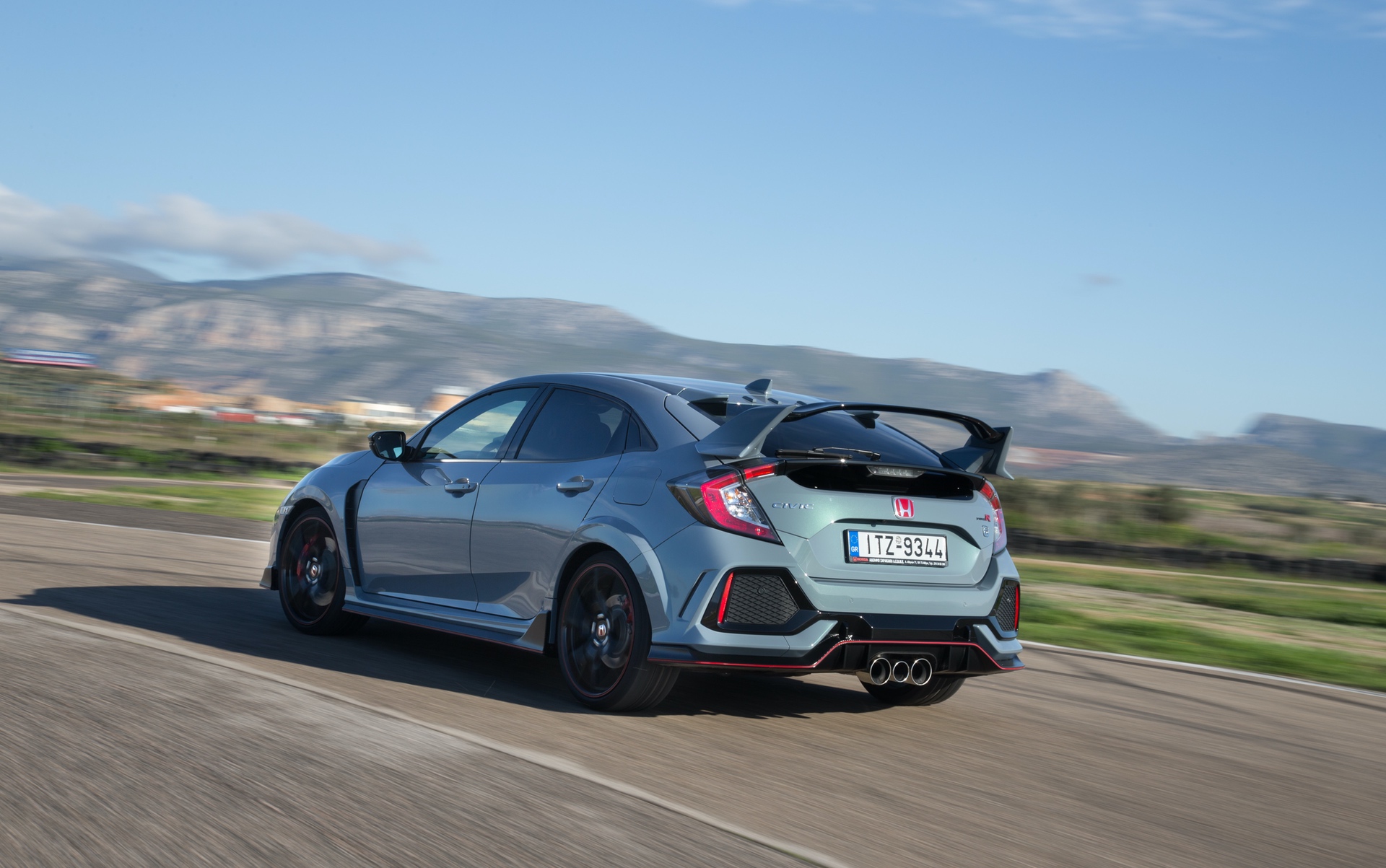 Track_Test_Honda_Civic_Type_R_074