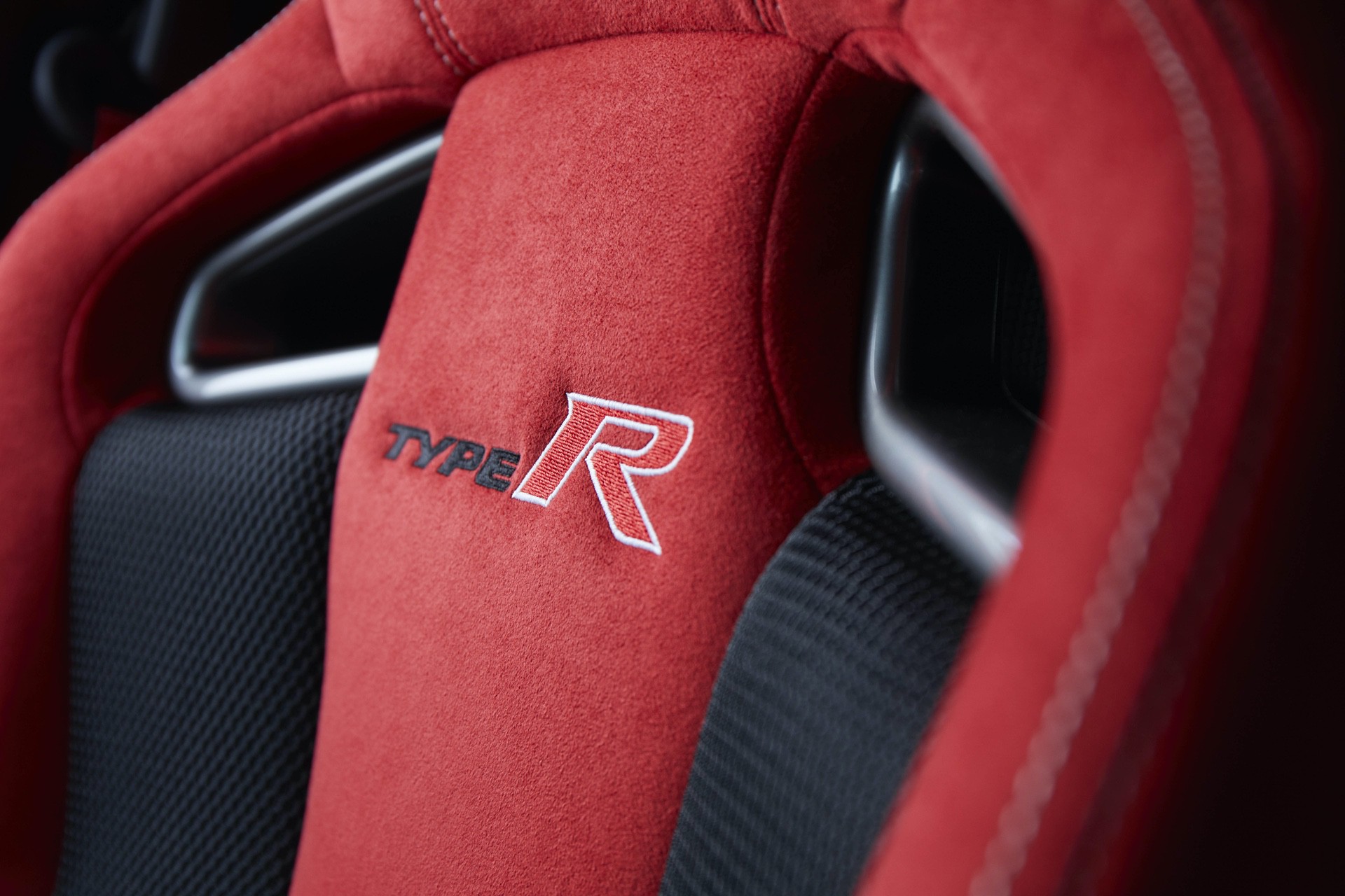 Track_Test_Honda_Civic_Type_R_130
