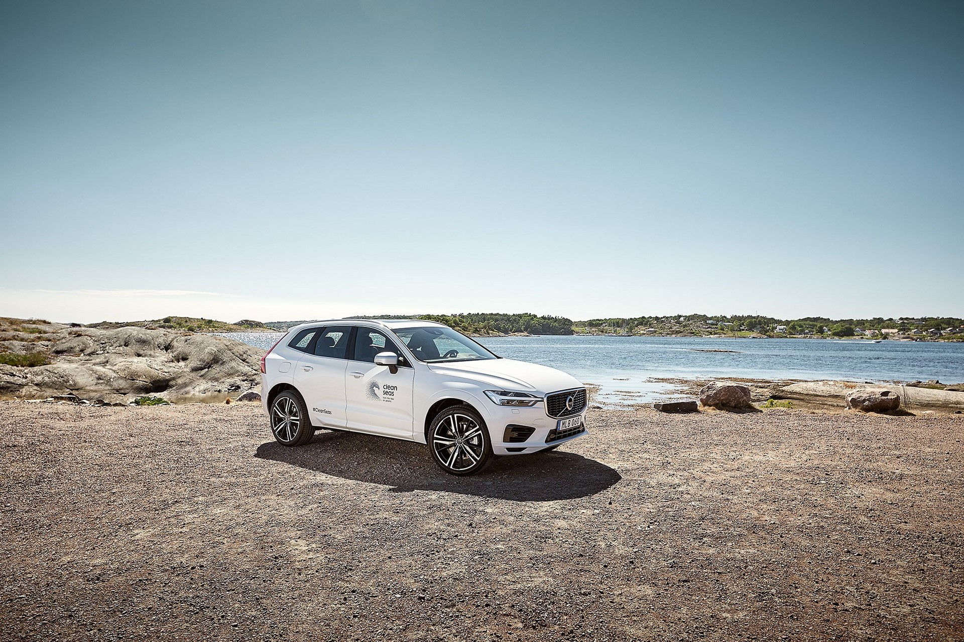 Volvo Cars aims for 25 per cent recycled plastics in every new car from 2025