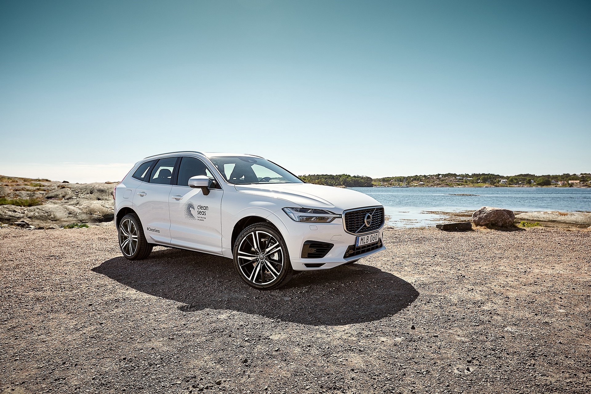 Volvo Cars aims for 25 per cent recycled plastics in every new car from 2025