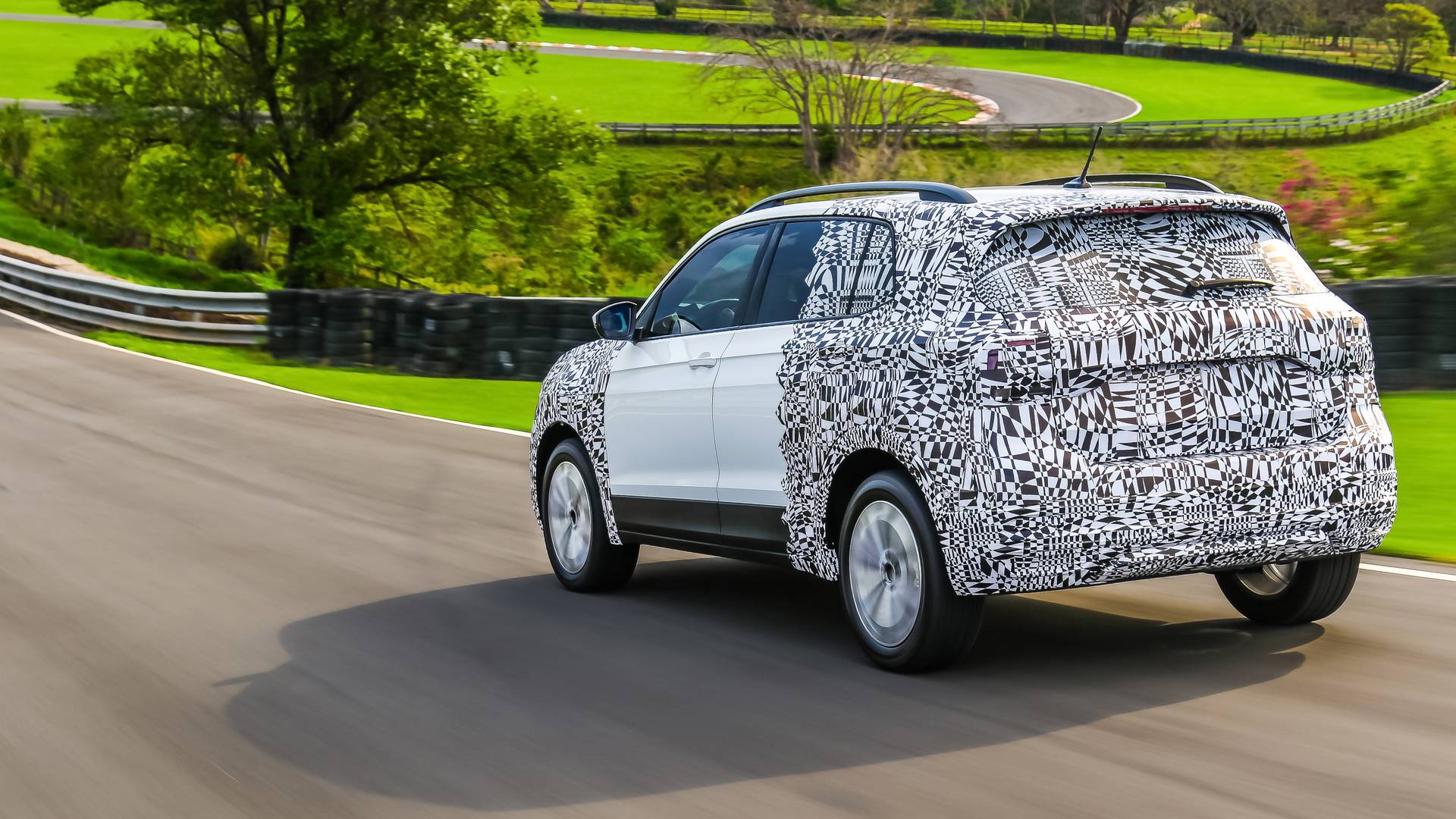 VW_T-Cross_0011