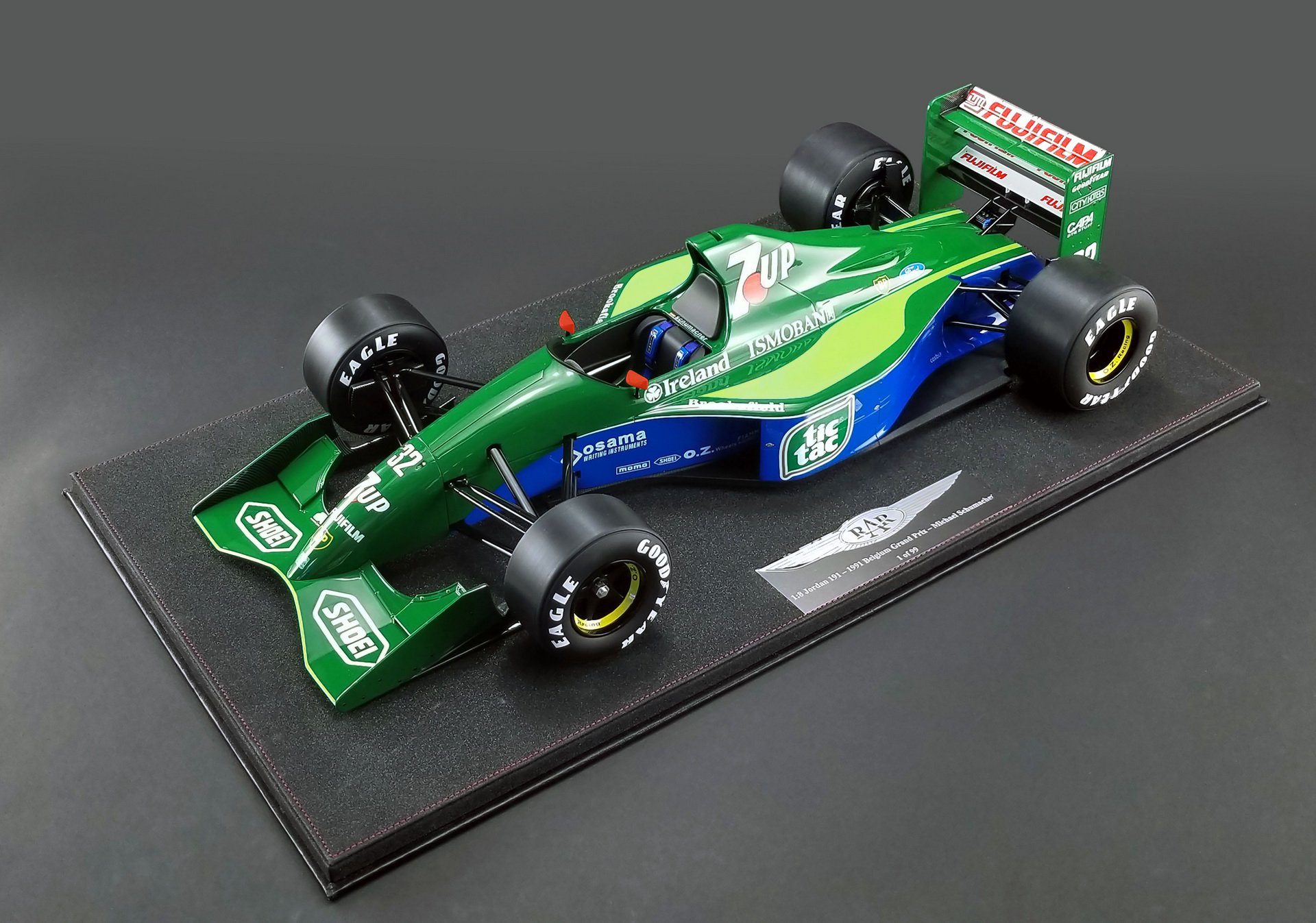 1991_Jordan_F1_car_Schumacher_scale_0000