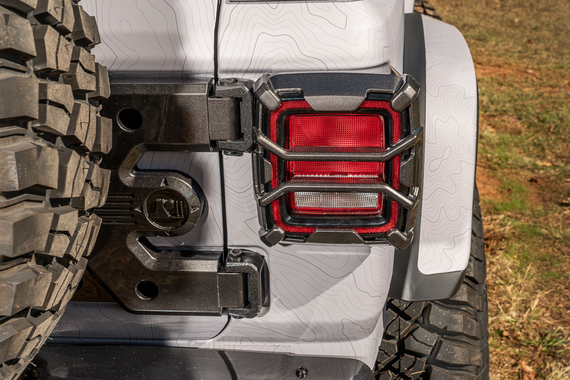 rugged_ridge_jeep_wrangler_rubicon_sema_2019_019