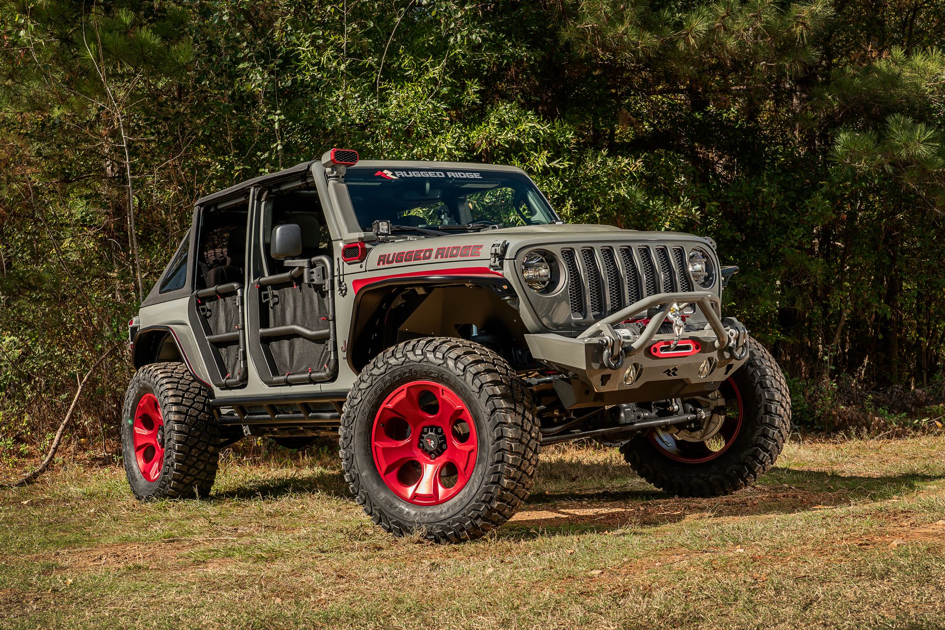 rugged_ridge_jeep_wrangler_unlimited_rubicon_sema_2019_009