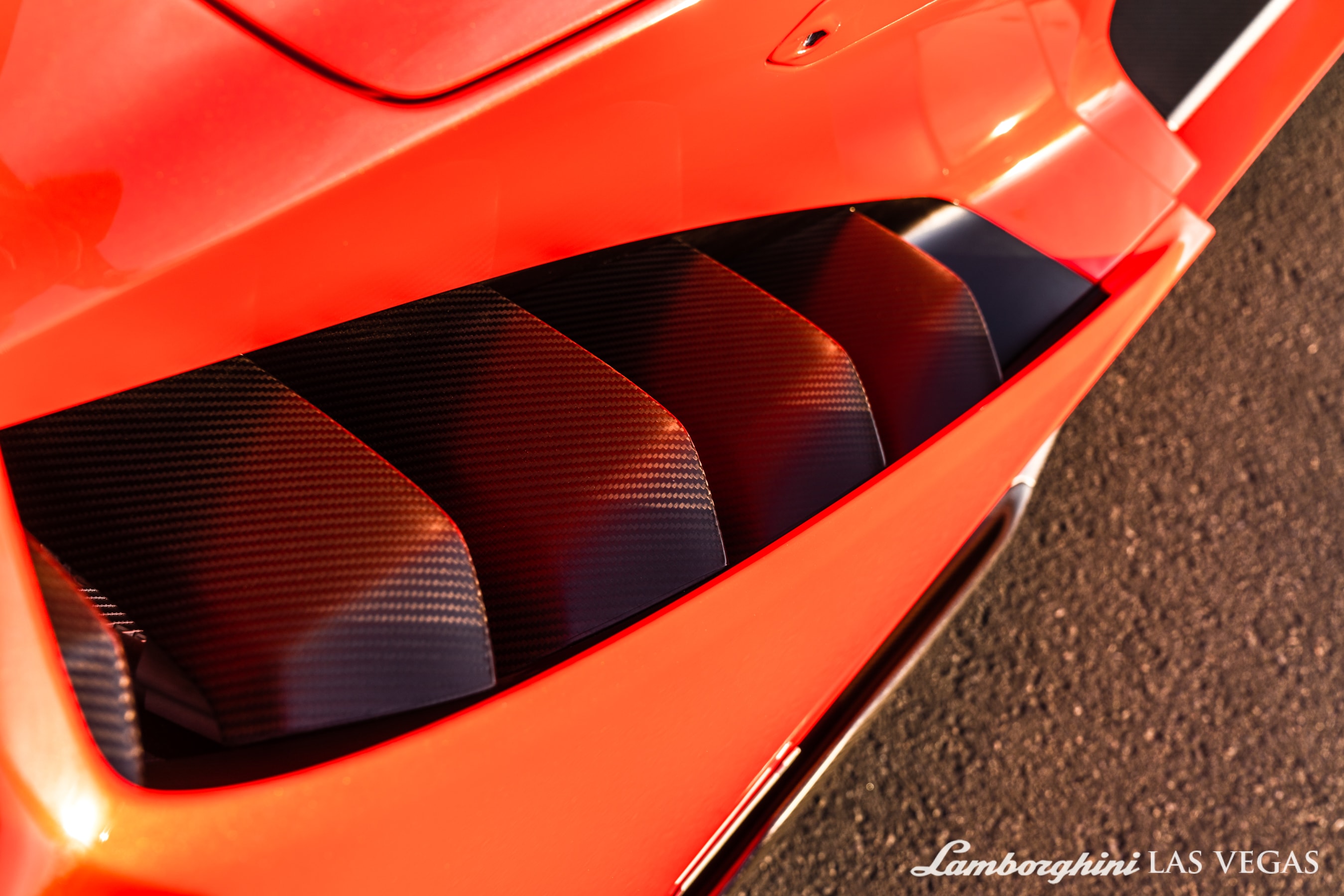 2017_Lamborghini_Centenario_for_sale_0032
