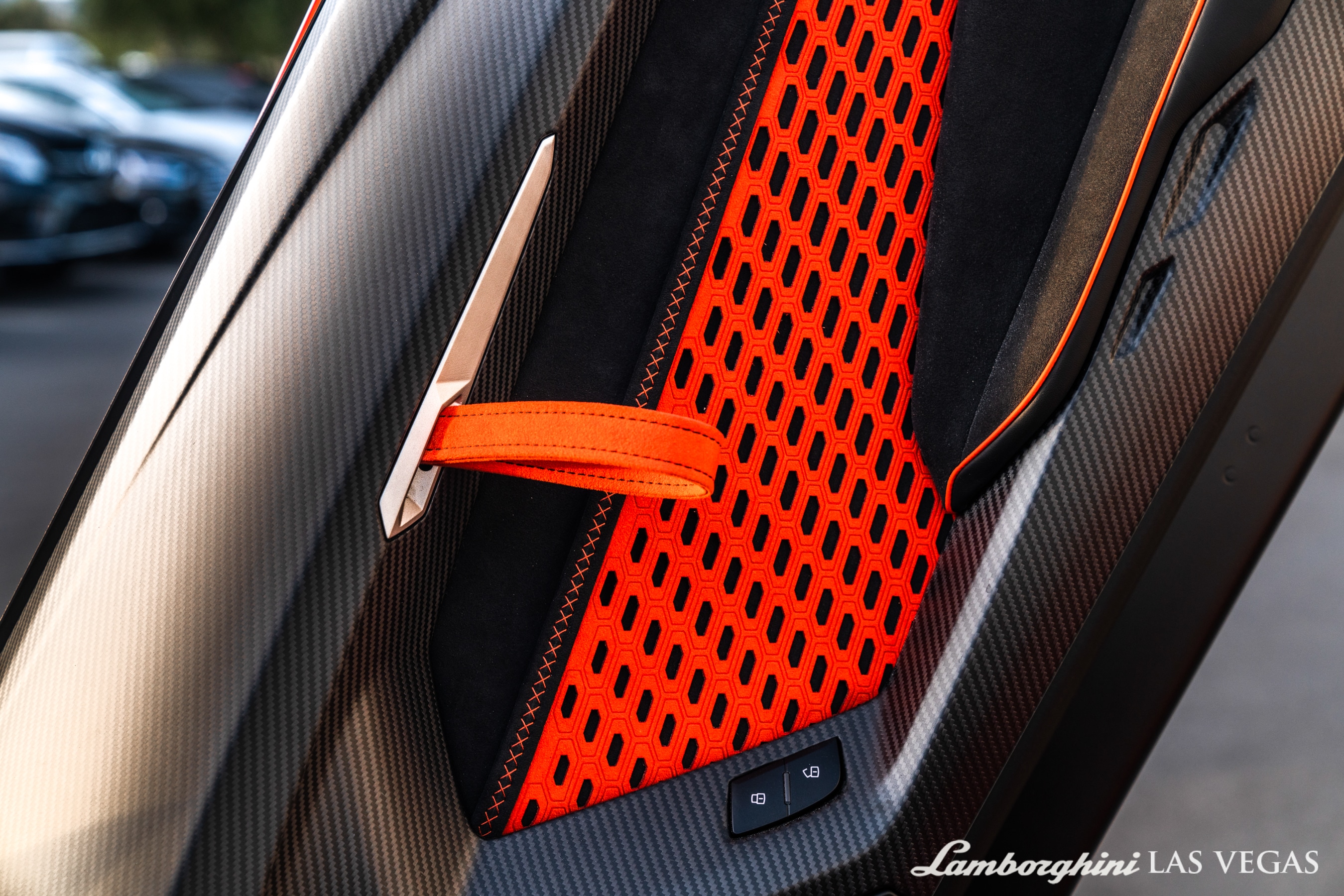 2017_Lamborghini_Centenario_for_sale_0036