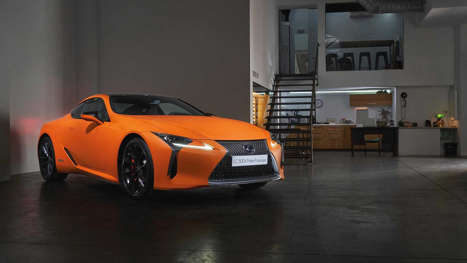 lexus-lc-500h-matte-prototype-space-orange-1