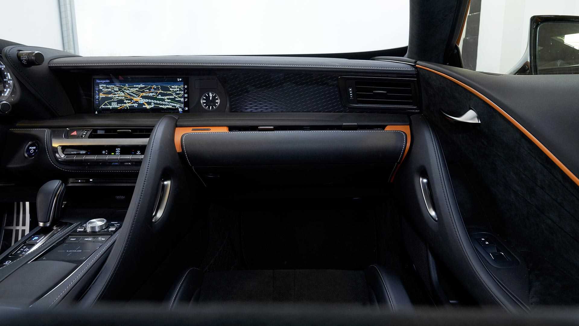lexus-lc-500h-matte-prototype-space-orange-10
