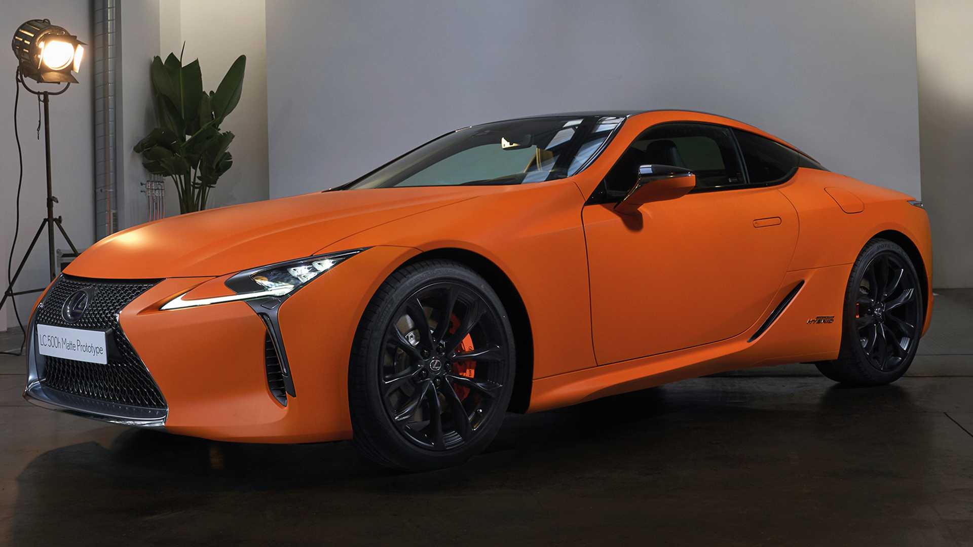 lexus-lc-500h-matte-prototype-space-orange-12