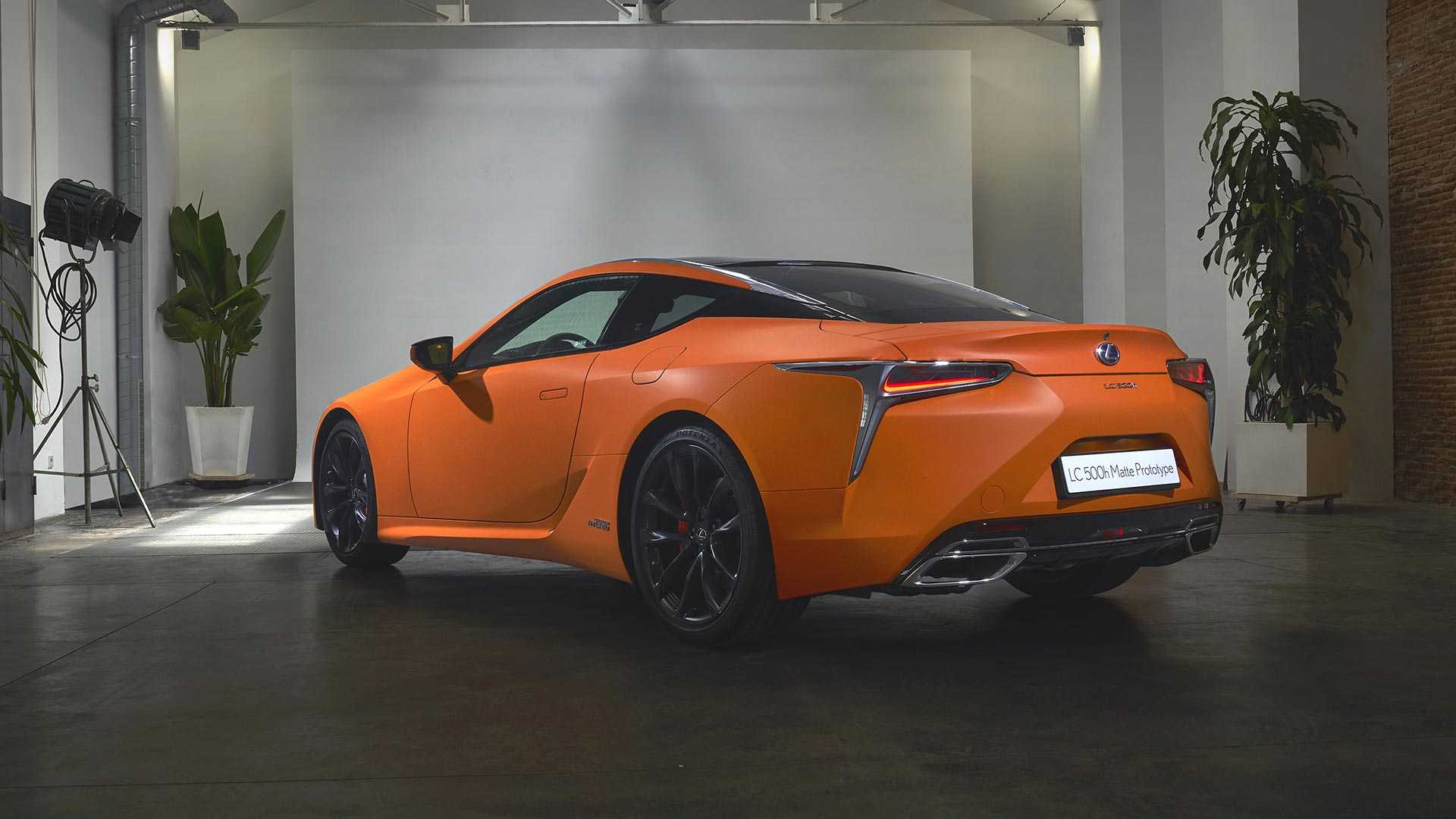 lexus-lc-500h-matte-prototype-space-orange-3