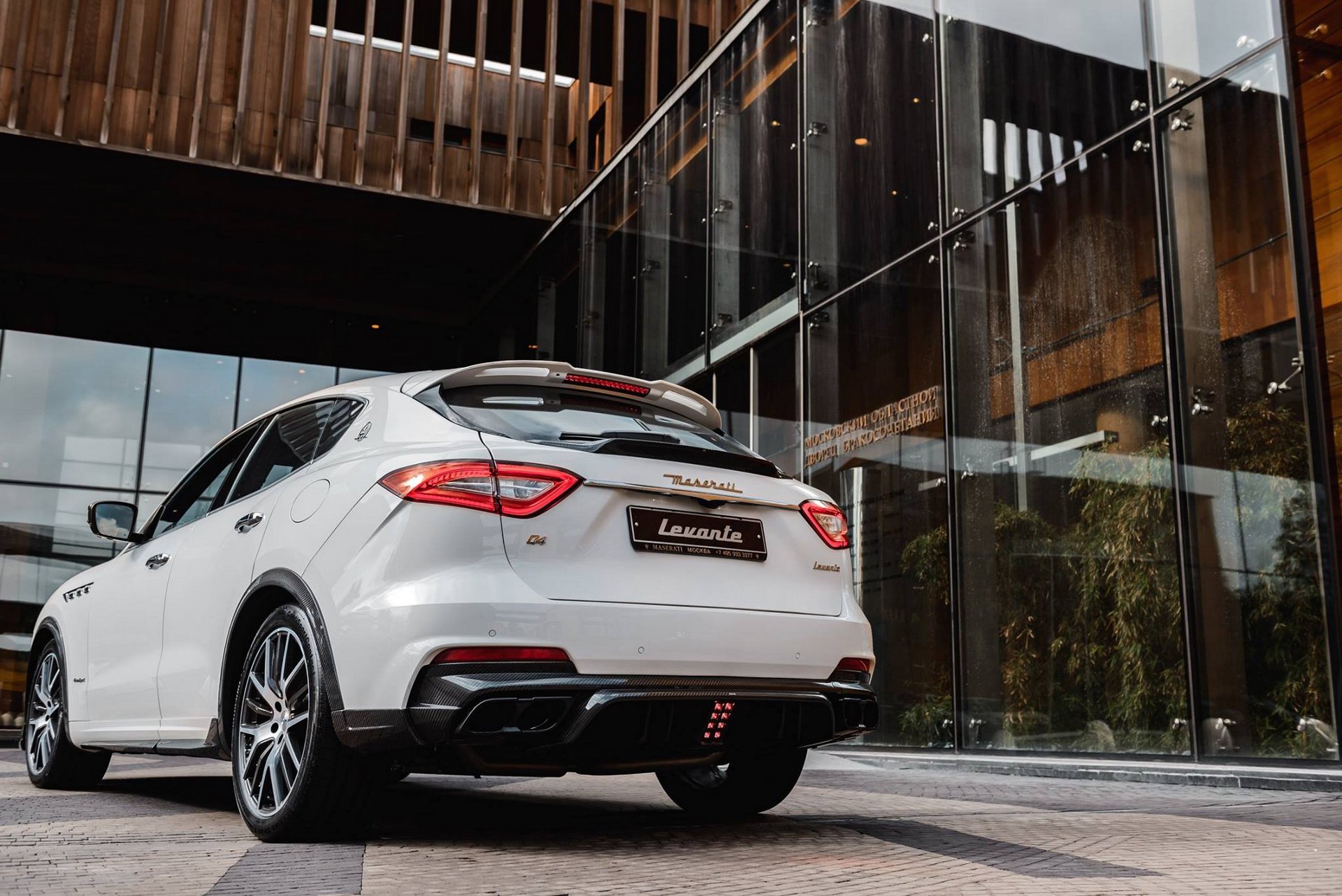 Maserati_Levante_Shtorm_GT_by_Larte_Design_0002