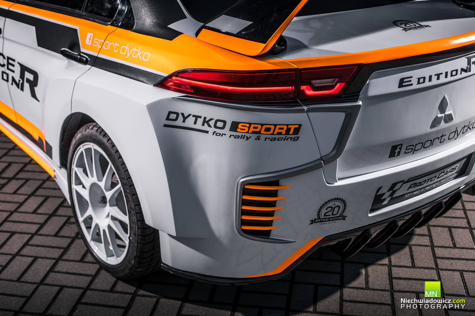 Mitsubishi_Lancer_Edition_R_by_Dytko_Sport_0000