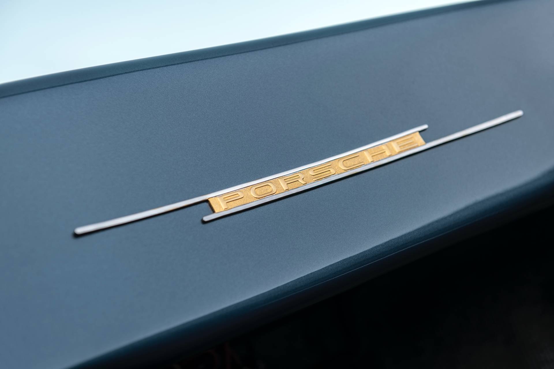 Porsche-356-Speedster-1959-Aquamarine-Transitional-By-Emory-Motorsport-18