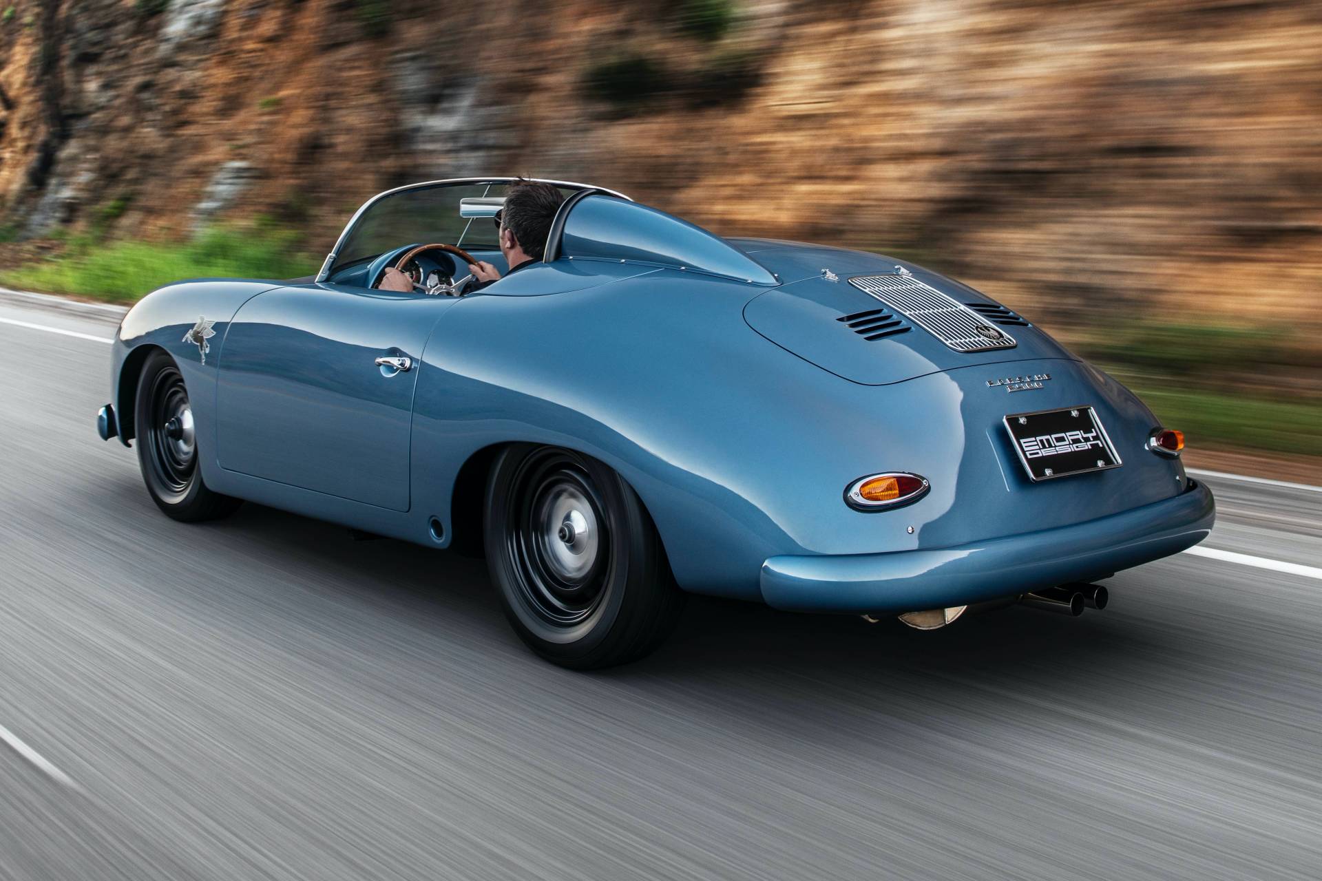 Porsche-356-Speedster-1959-Aquamarine-Transitional-By-Emory-Motorsport-3