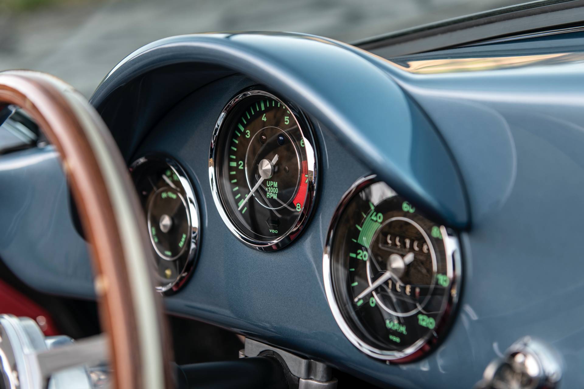 Porsche-356-Speedster-1959-Aquamarine-Transitional-By-Emory-Motorsport-34
