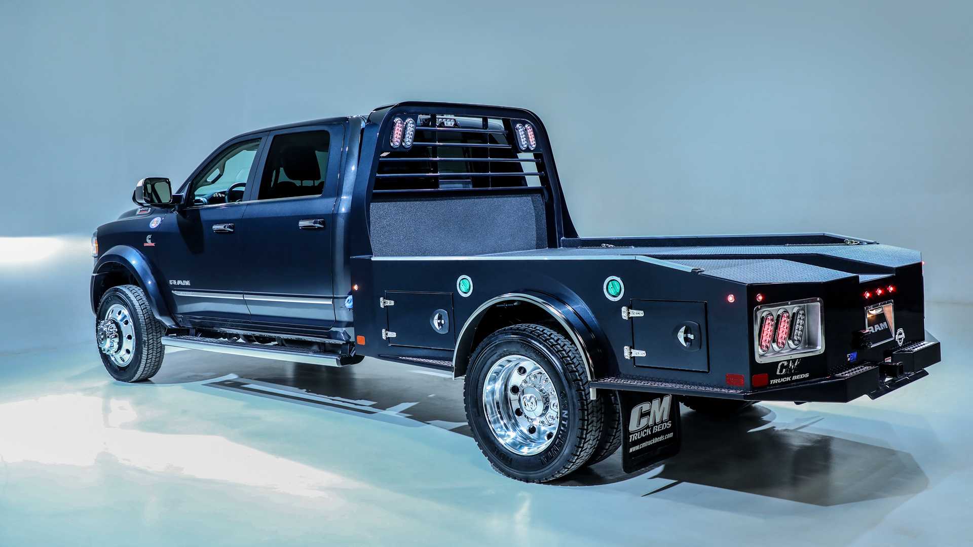 2019-ram-chassis-cab (6)