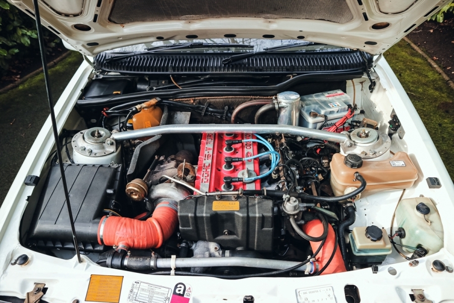 1987_Ford_Sierra_Cosworth_RS500_0012