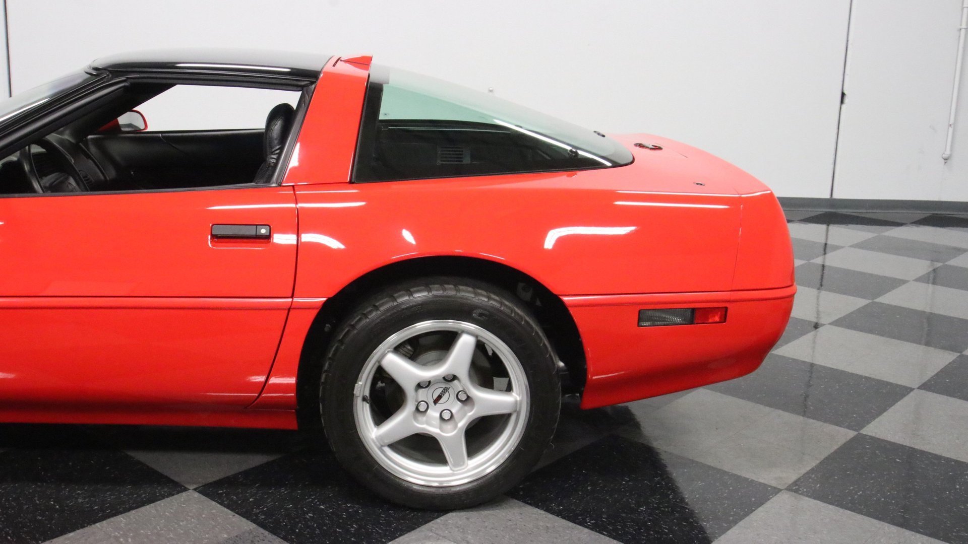 1995_Chevrolet_Corvette_ZR1_sale_0023