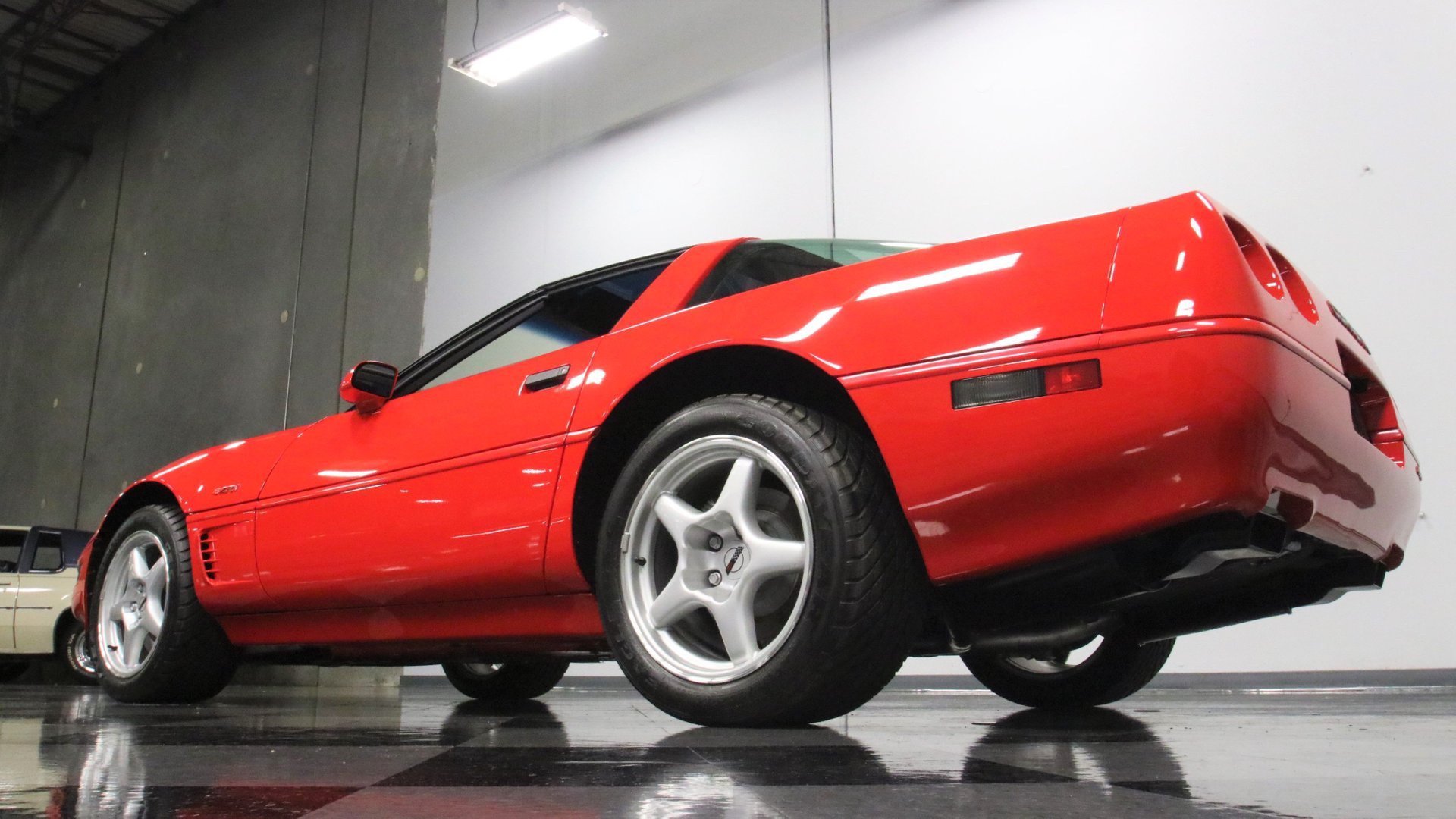 1995_Chevrolet_Corvette_ZR1_sale_0024