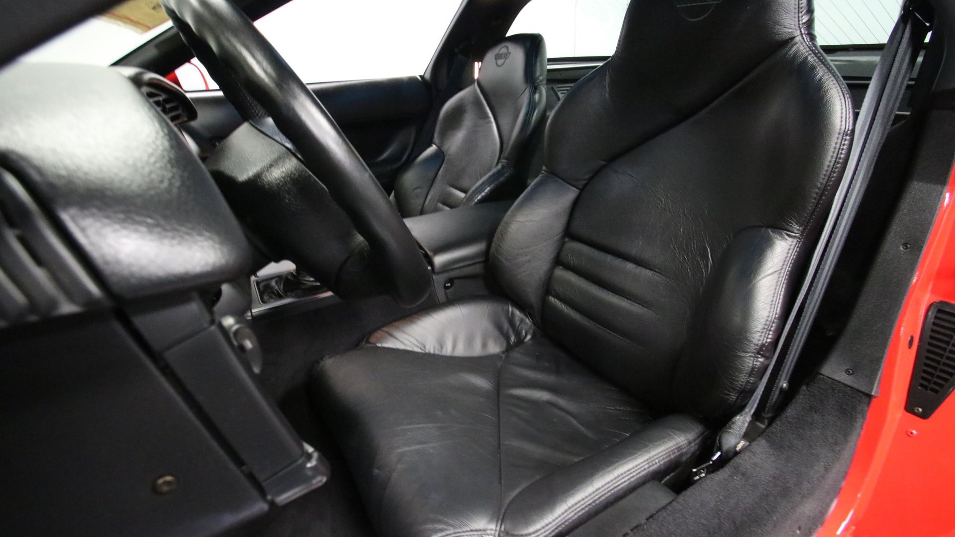 1995_Chevrolet_Corvette_ZR1_sale_0044