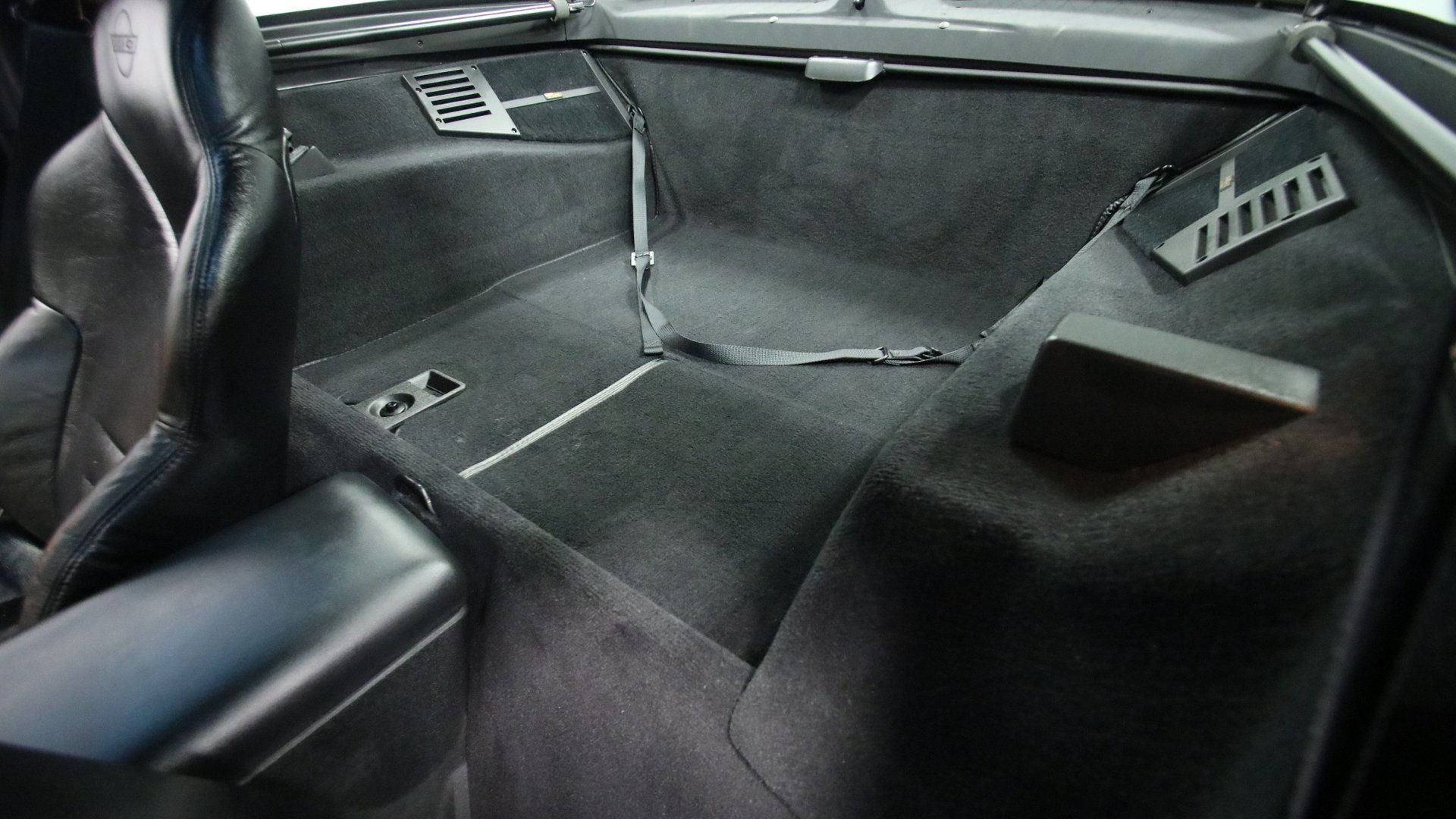 1995_Chevrolet_Corvette_ZR1_sale_0045