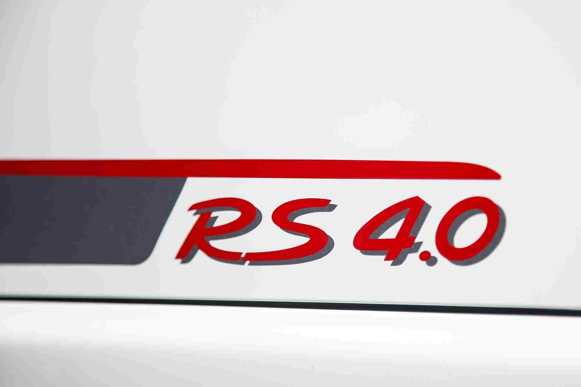 2011_Porsche_911_GT3_RS_4.0_sale_0006